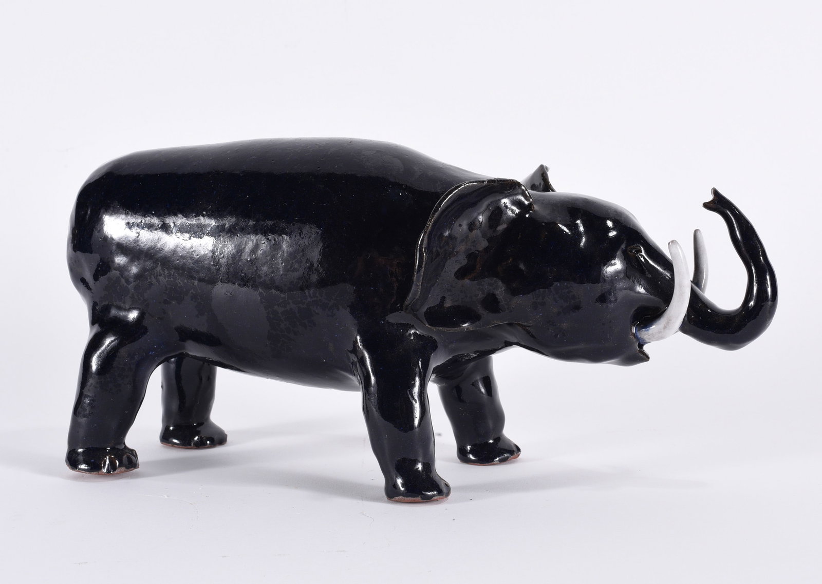 Lynn Bailey Pottery Elephant (1 of 3)