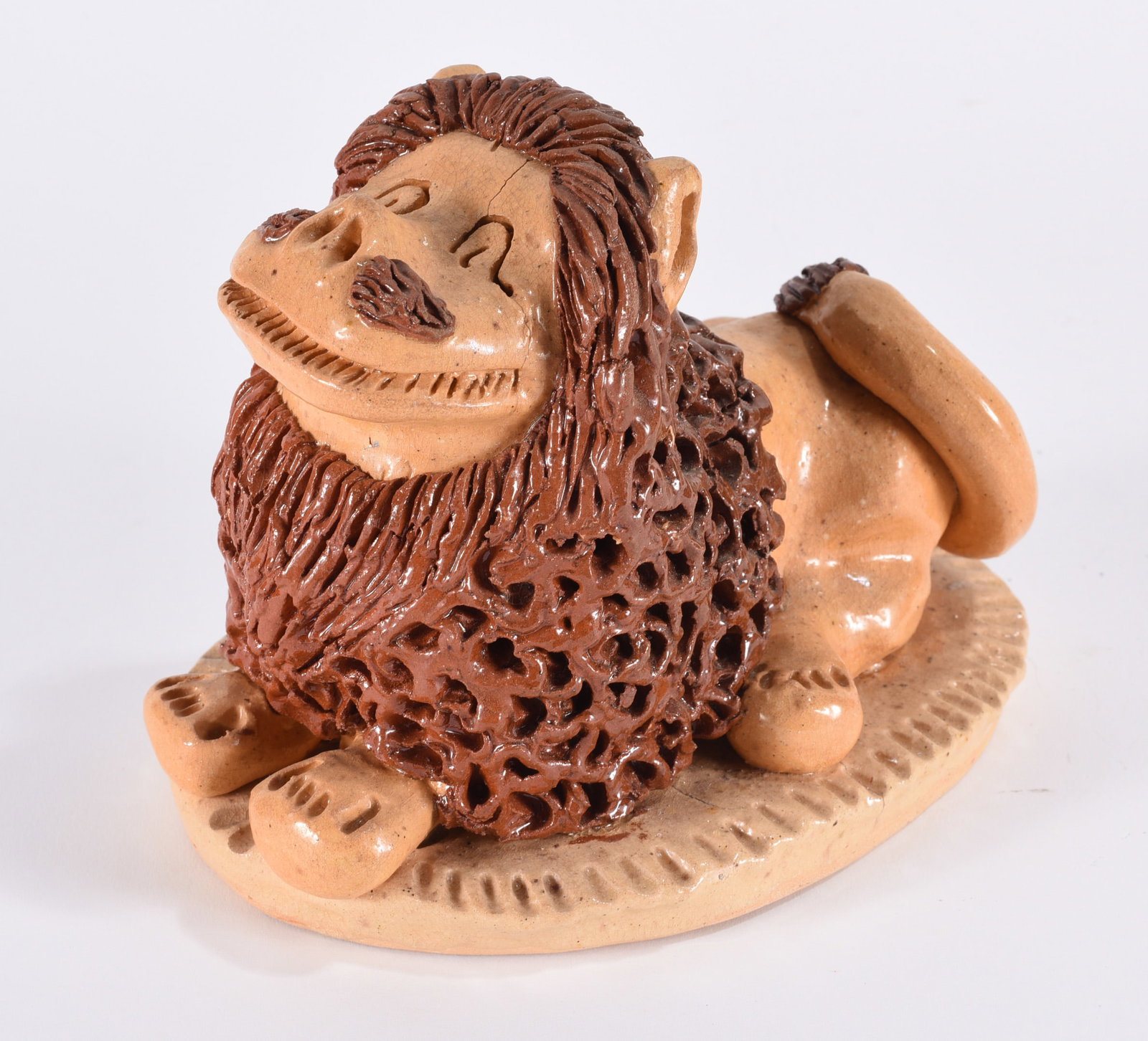Billy Ray Hussey Seated Lion (1 of 3)