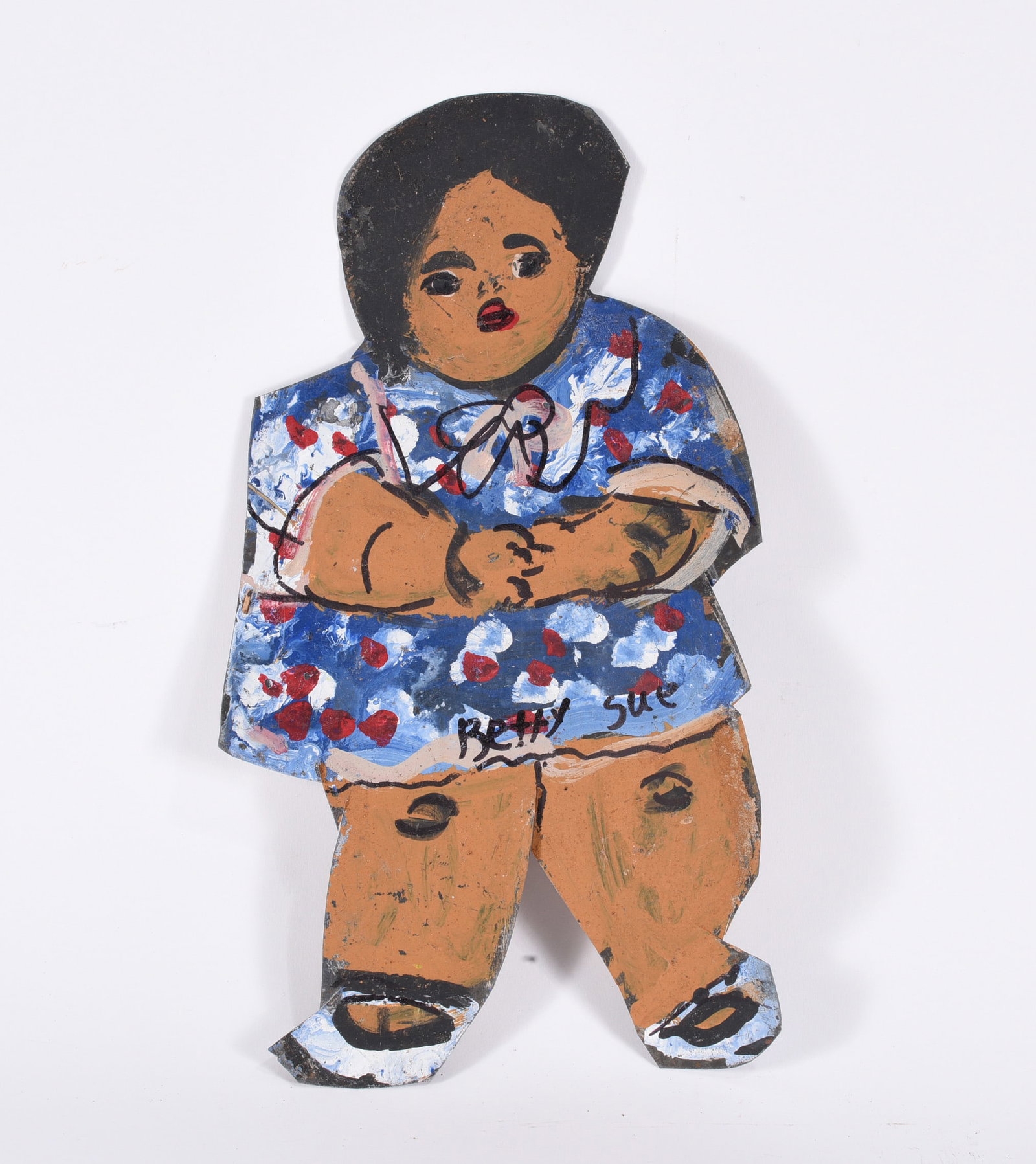 Betty Sue Matthews Folk Art Painted Tin: Betty Sue Matthews Folk Art Painted Tin 7"x13" Paint on cutout roof tin. Signed in middle. all pottery in this auction is mint as fired condition with no repairs or cracks in the body. please see phot