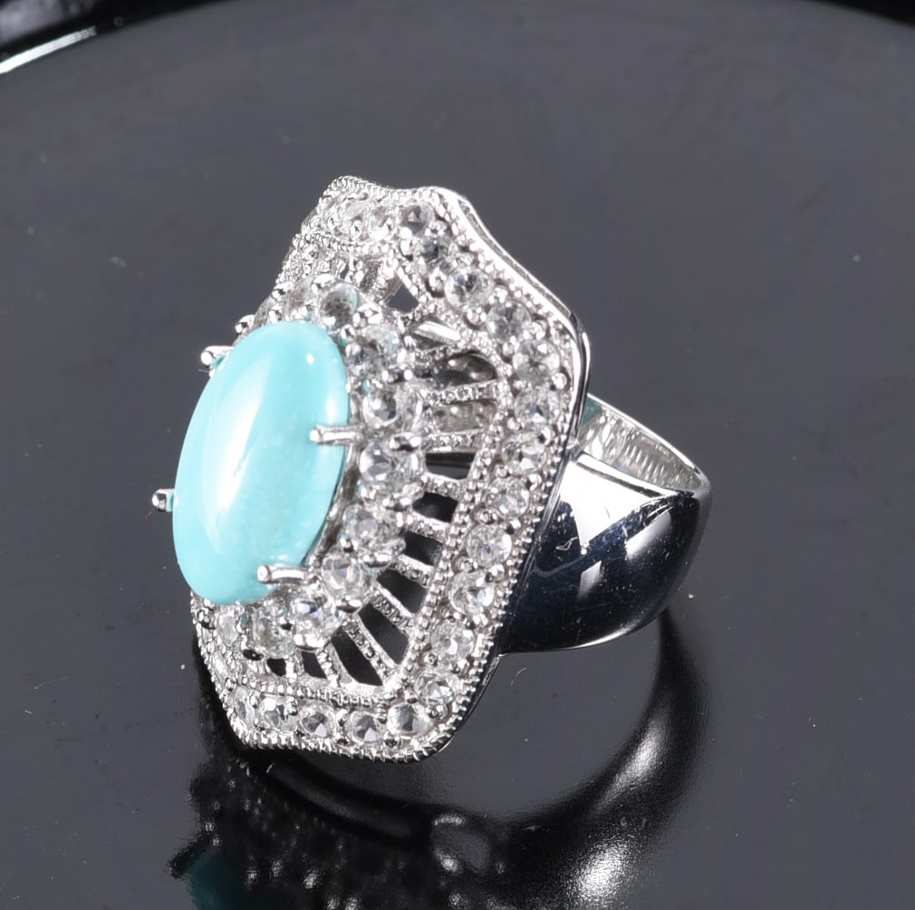 Victorian cameo ring with diamond worn gold. 14k . Ring. Size 4-1/2 - 3.2 gram. (1 of 2)