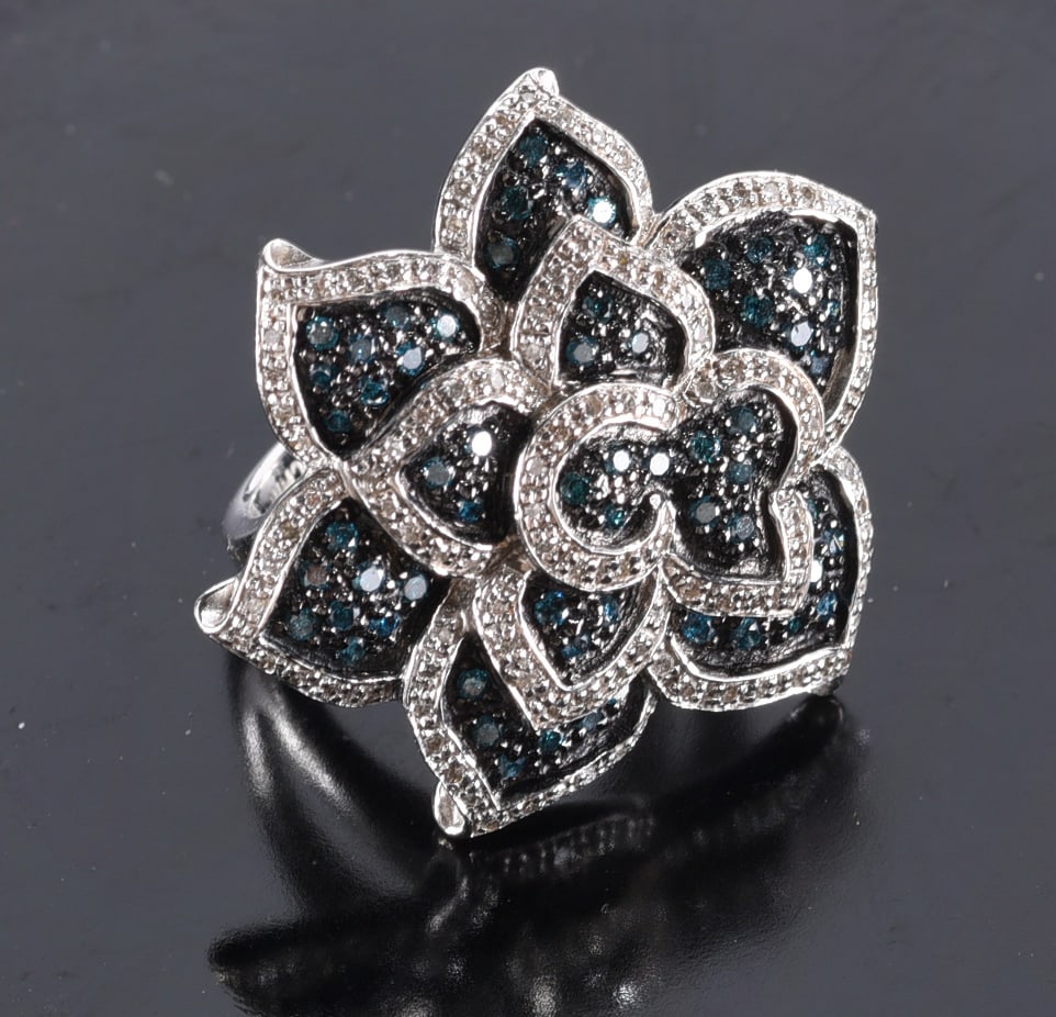 Sterling Silver blue and white diamond flower ring. 1/2 CTW. Ring. Size 7 (1 of 2)