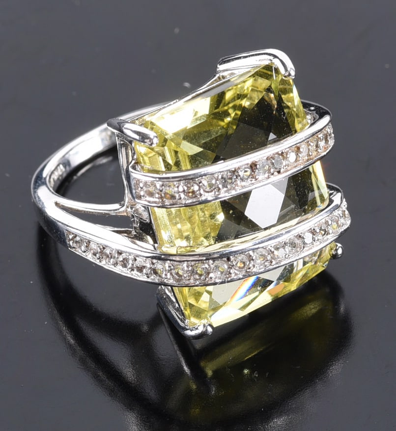 Sterling Silver large citrine with wrapped white stone. Ring. Size 6-3/4: Sterling Silver large citrine with wrapped white stone. Ring. Size 6-3/4