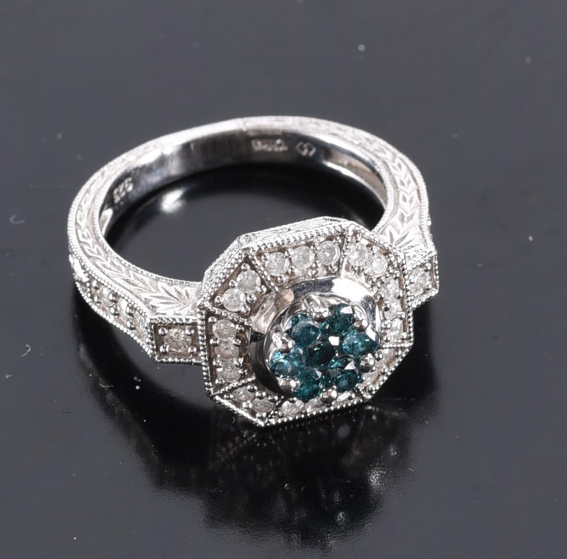 Sterling Silver art deco style with blue diamond cluster, 8 sided. Ring. Size 7: Sterling Silver art deco style with blue diamond cluster, 8 sided. Ring. Size 7