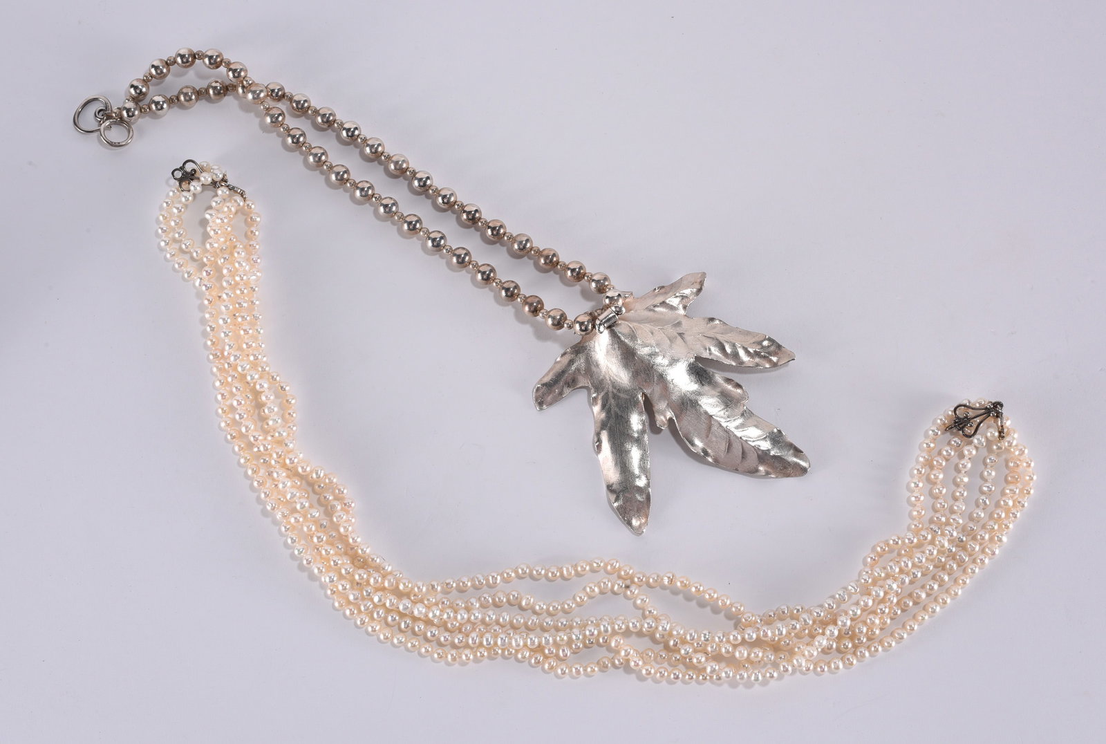 Huge unmarked silver leaf pendant on silver beaded necklace. Sterling Silver clasp. 18"?plus; 6 (1 of 2)