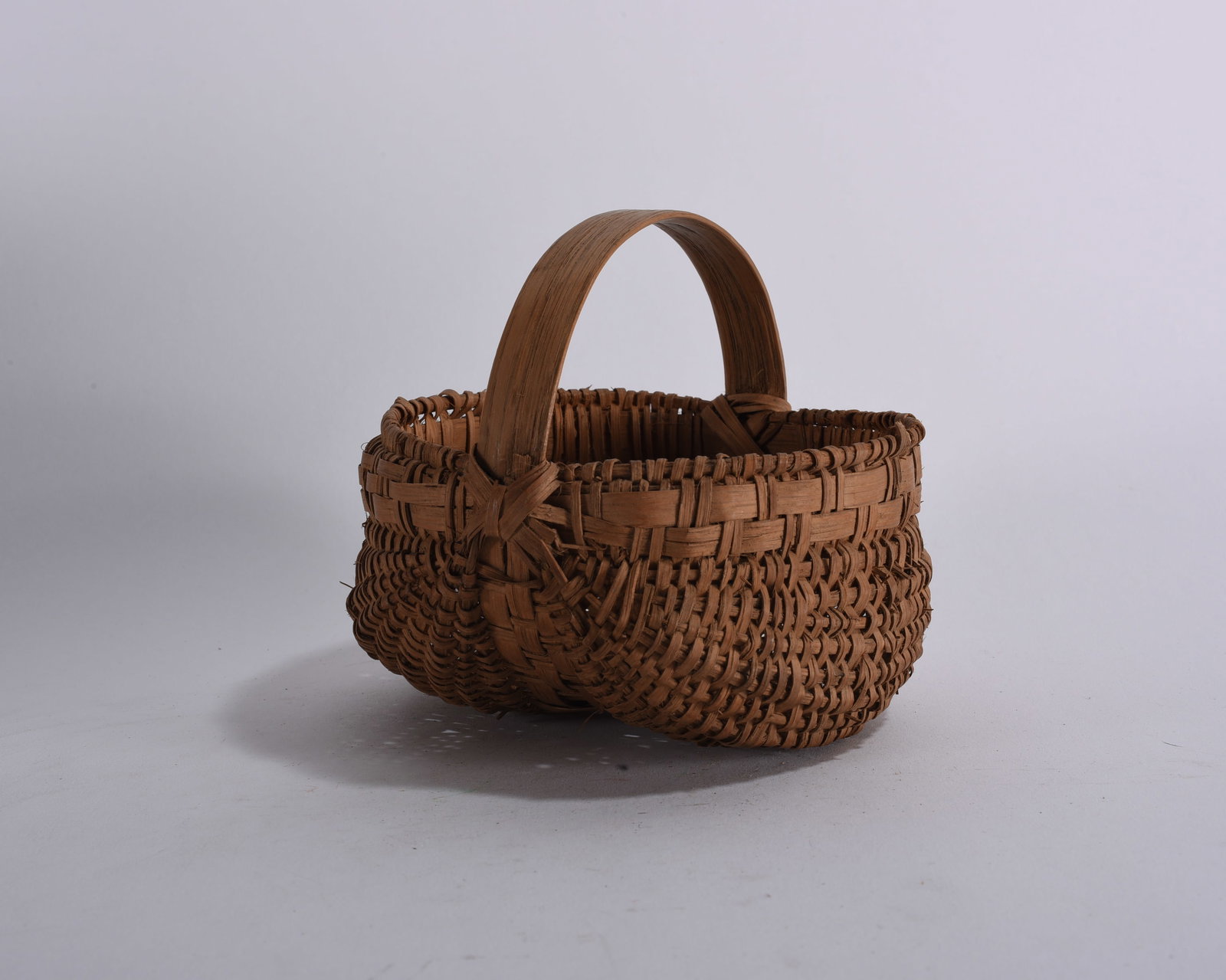 Handsome Antique Oak Split Basket - 2