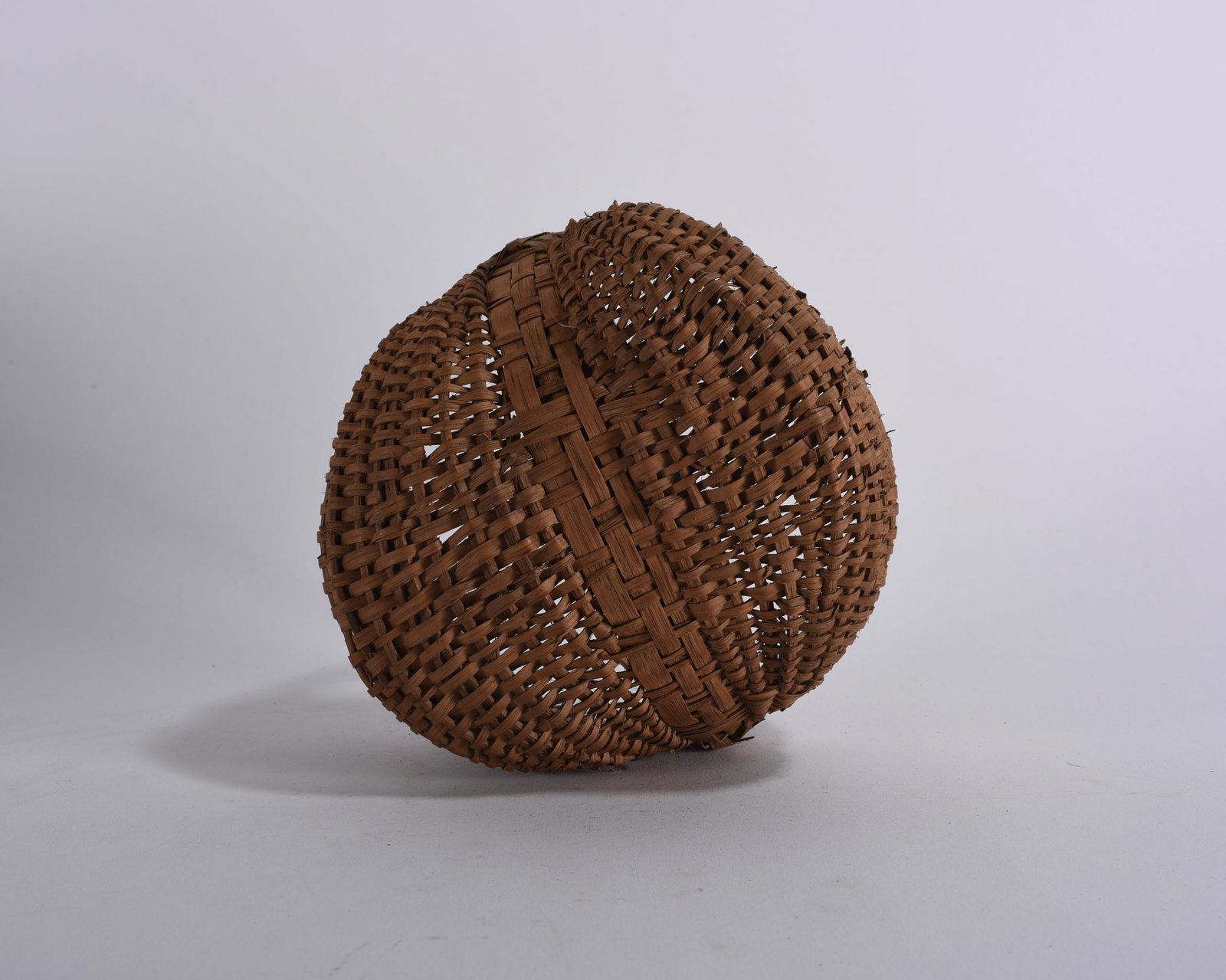 Handsome Antique Oak Split Basket - 3