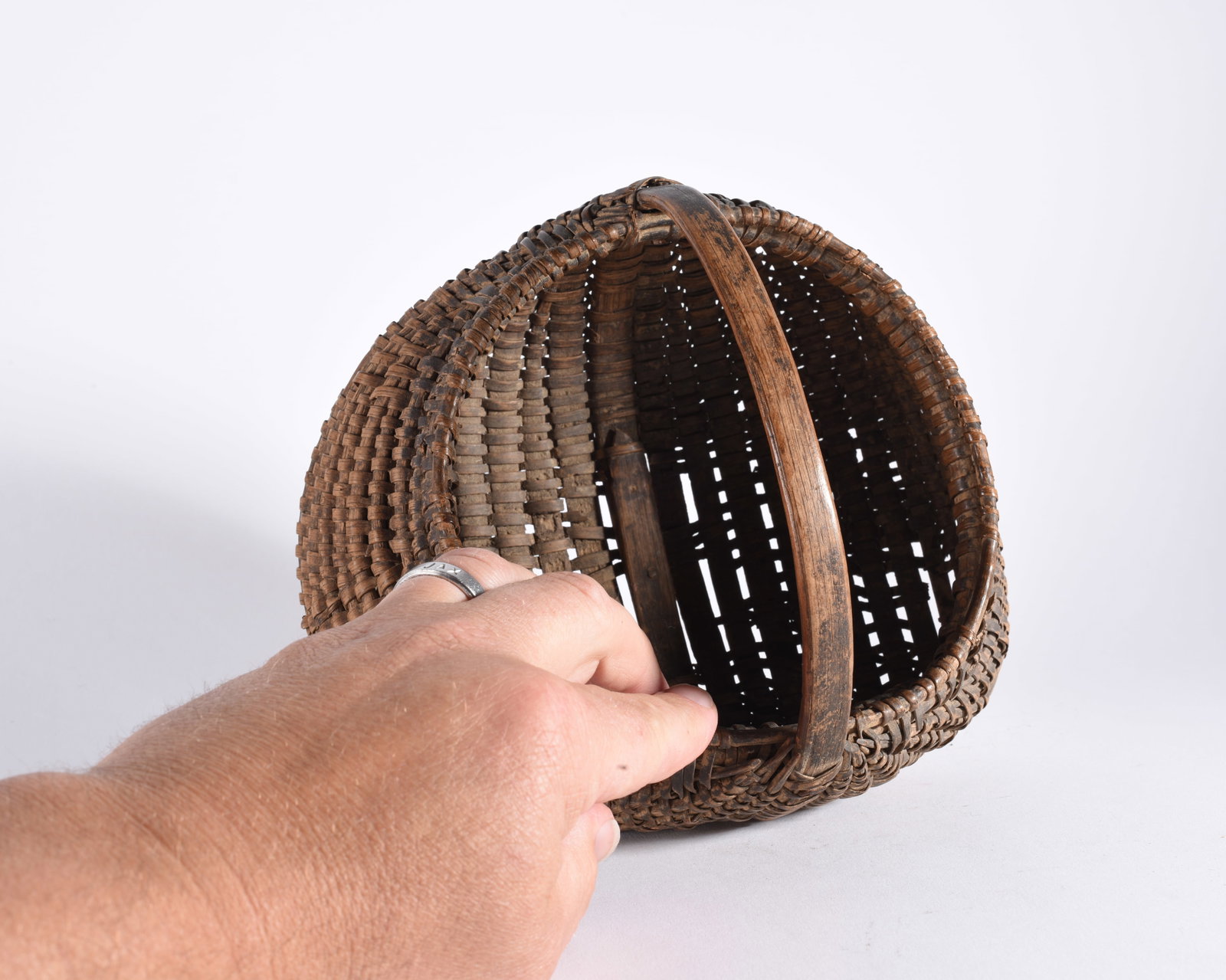 Outstanding Oak Split Basket - 8