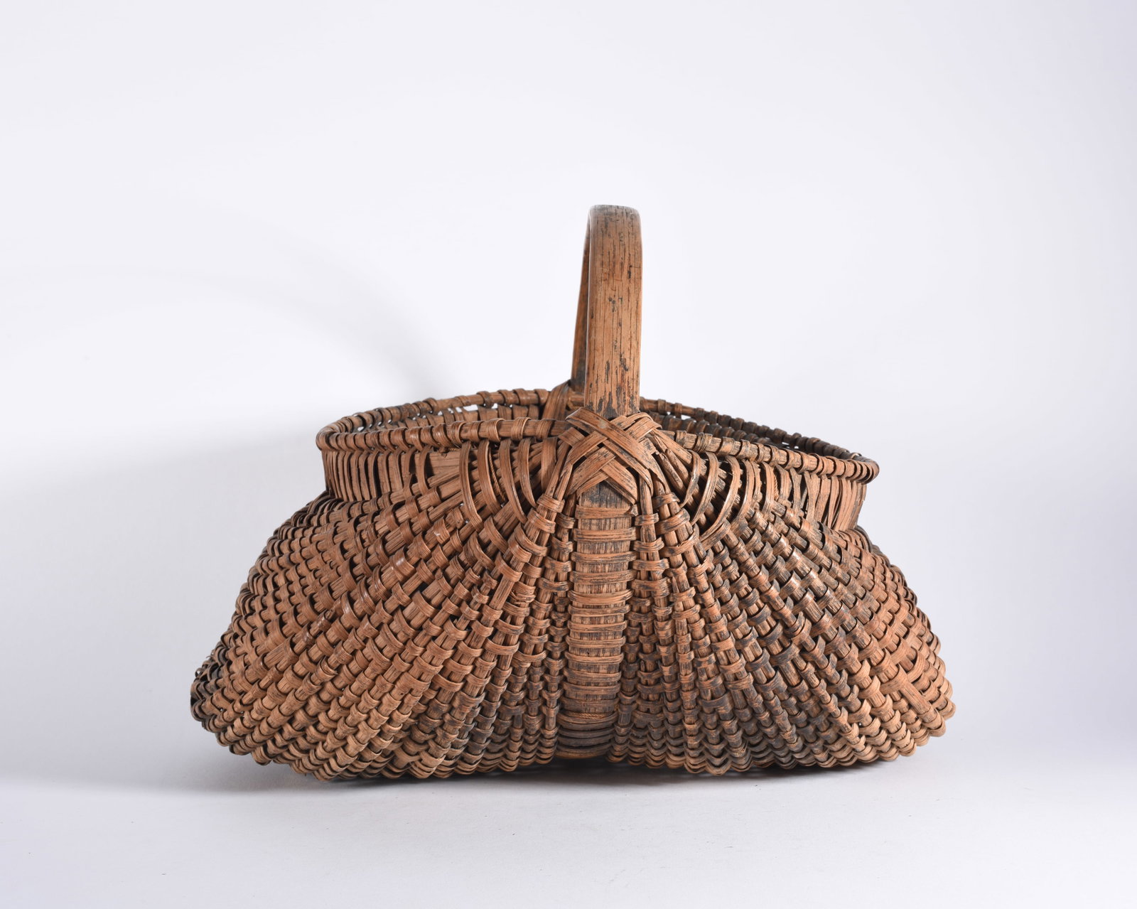 Antique Oak Split Buttocks Basket - 3