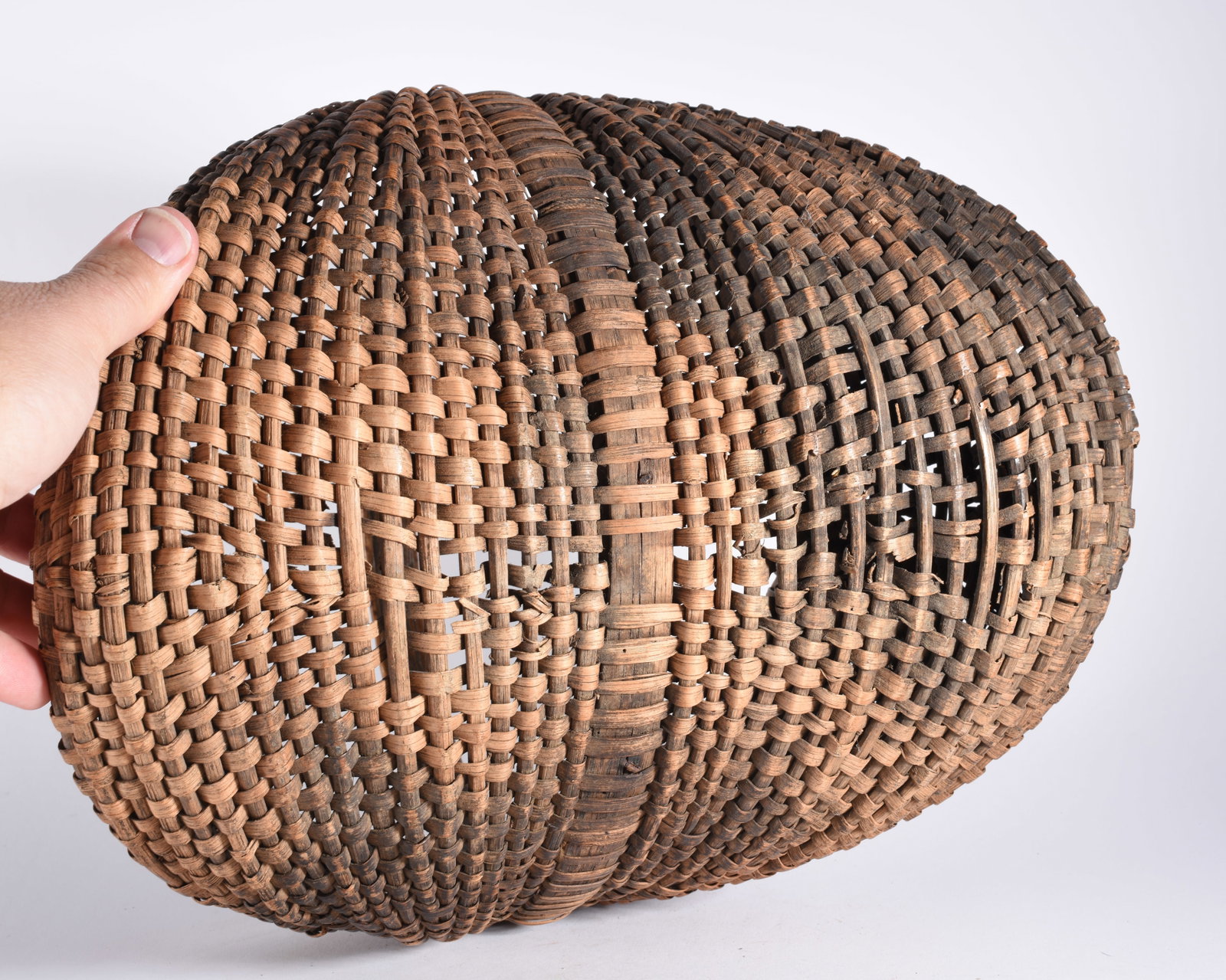 Antique Oak Split Buttocks Basket - 6