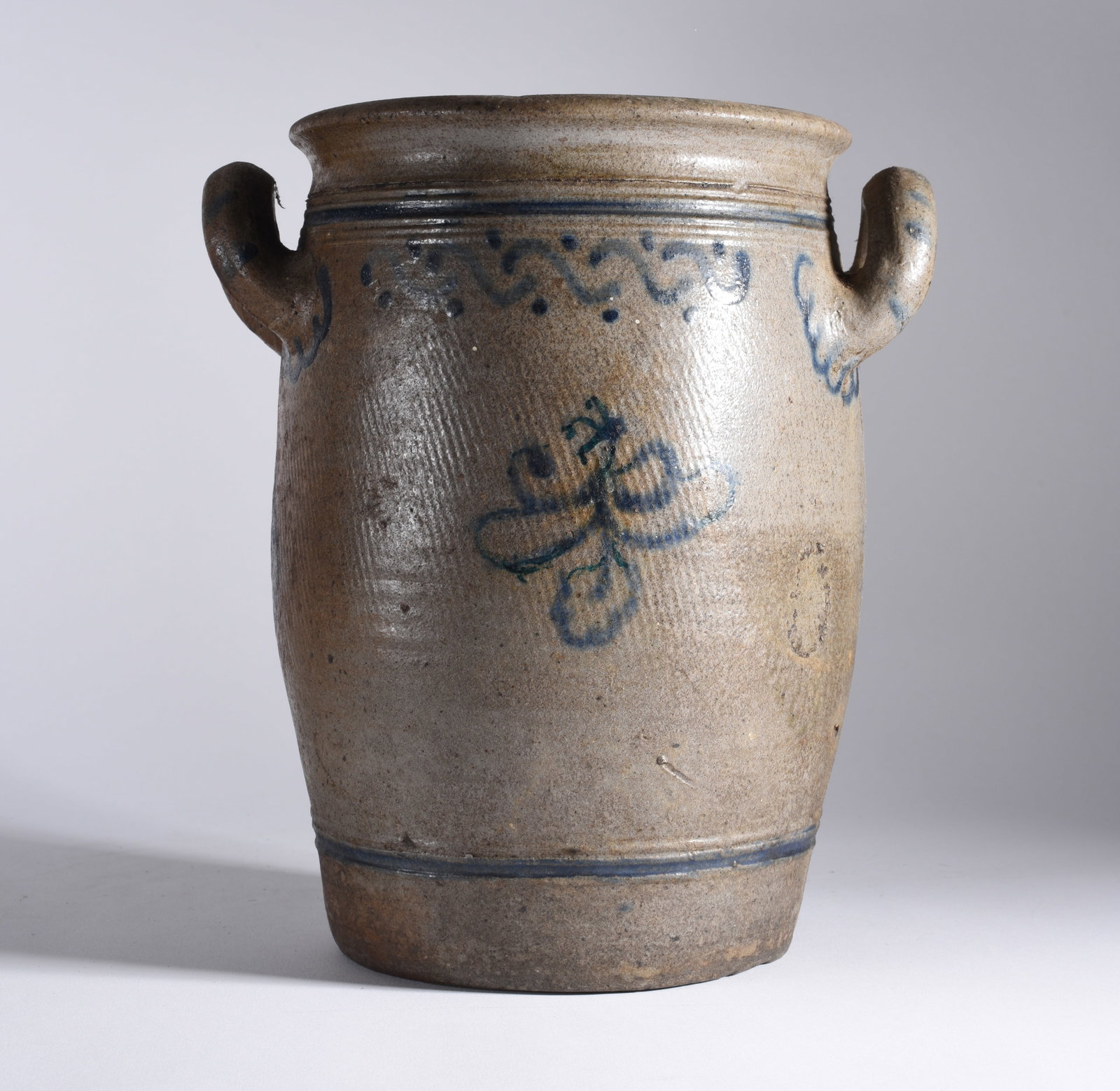 Manhattan New York Stoneware Crock (1 of 6)