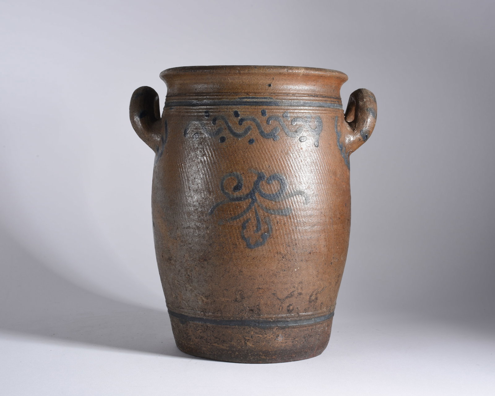 Manhattan New York Stoneware Crock - 3
