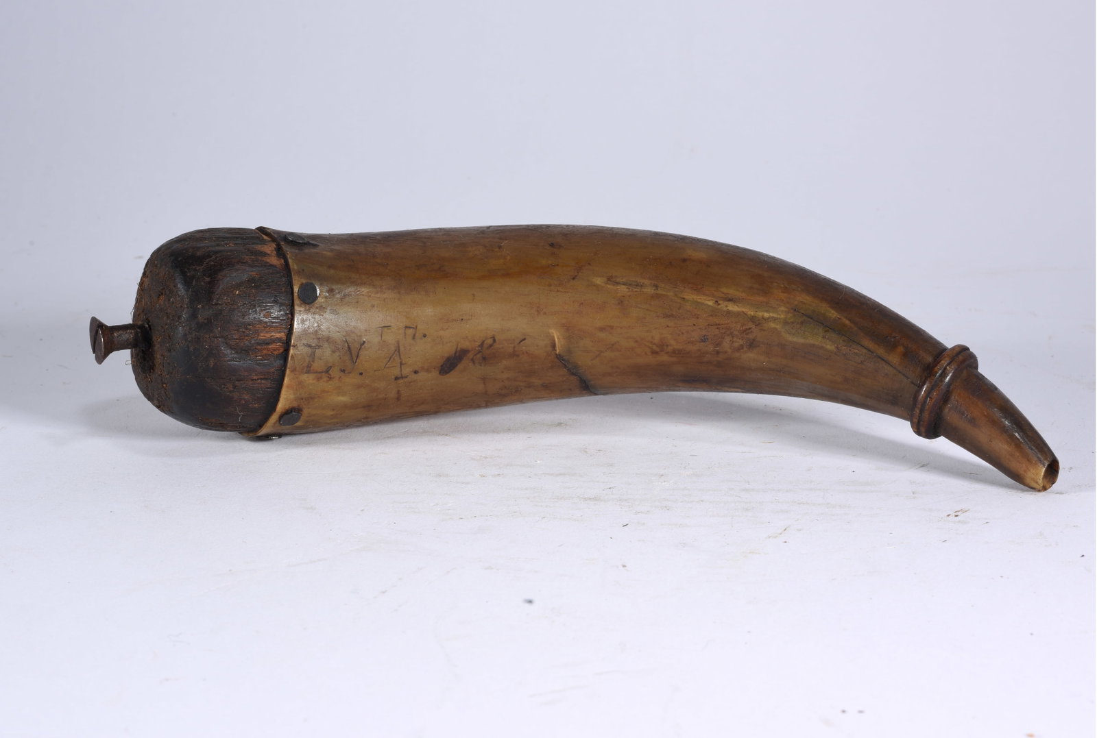 Confederate Powder Horn ID'd 4th Tennesse Battalion (1 of 7)
