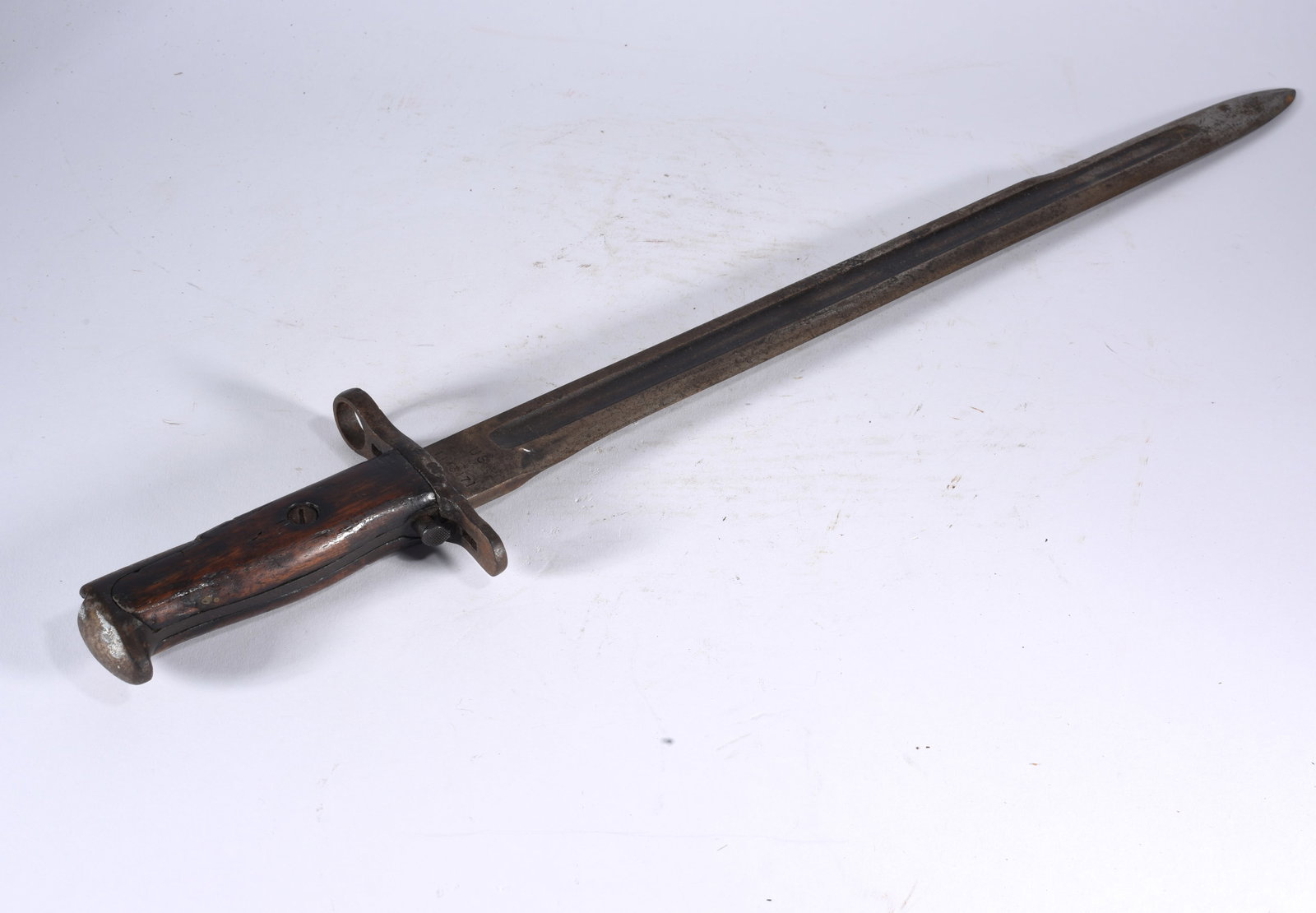 US Bayonet dated 1920 (1 of 4)