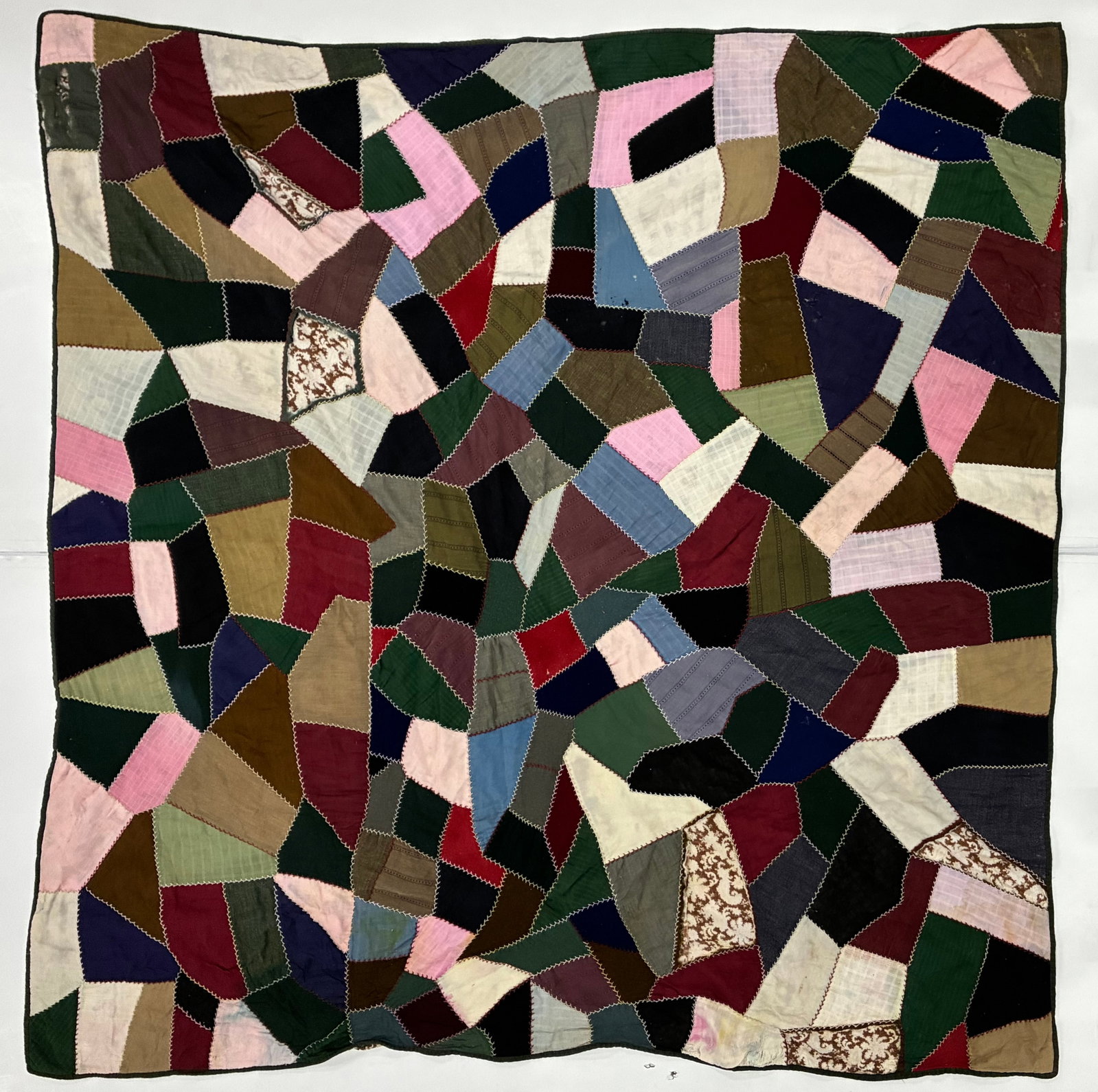American Textile Quilt: American Textile Quilt 70"x71"