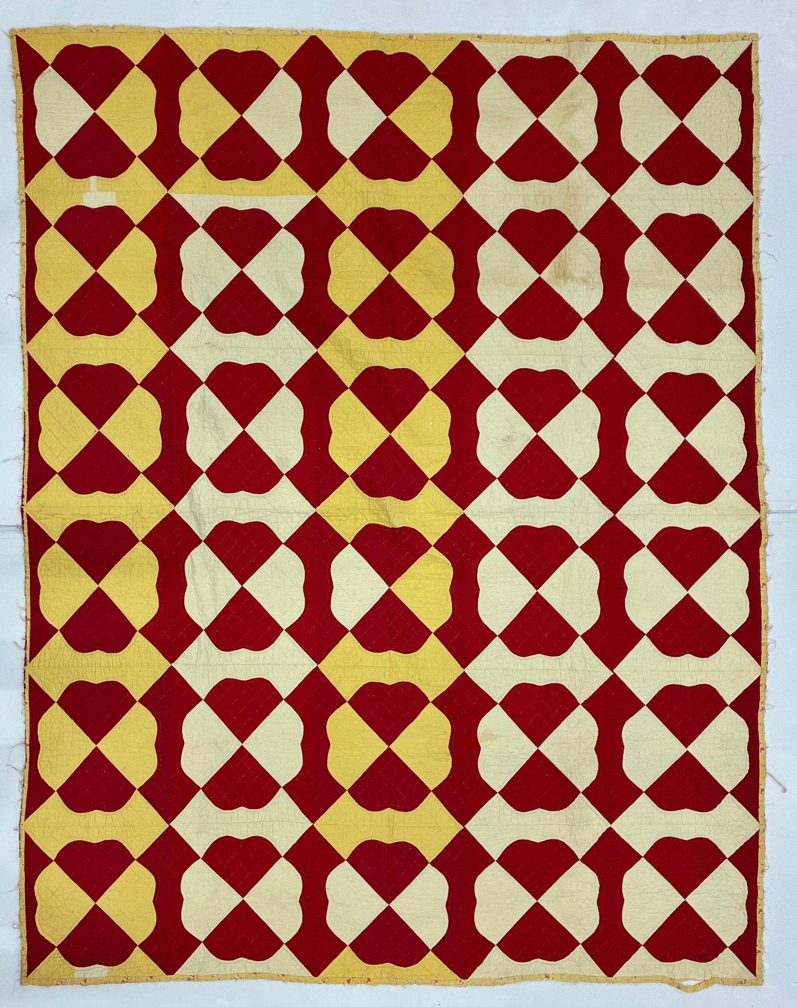 American Textile Quilt: American Textile Quilt 83"x70"