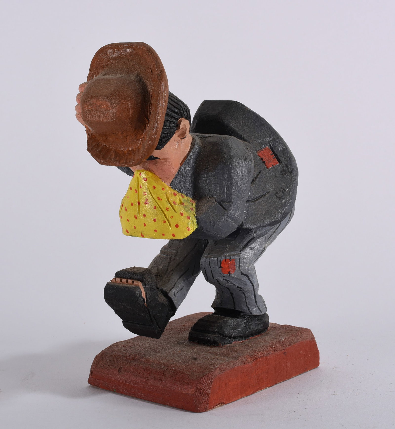 Clyde Herman Folk Art Wood Carving: Clyde Herman Folk Art Wood Carving 7"x4" Clyde Herman carved 100's of carvings from the mid 1970s to the early 2000s. He was from Mercer, PA