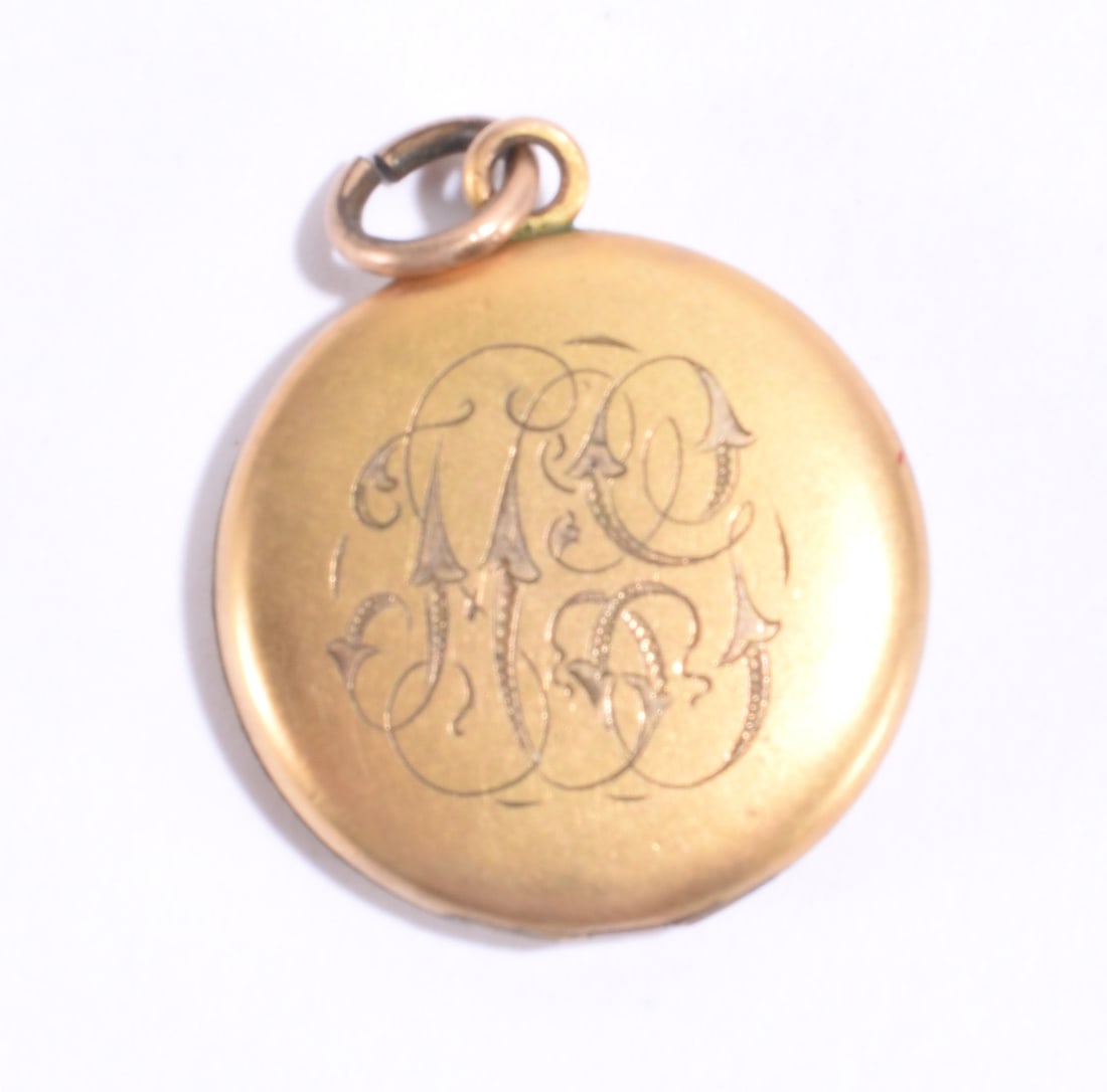 Antique Locket (1 of 3)