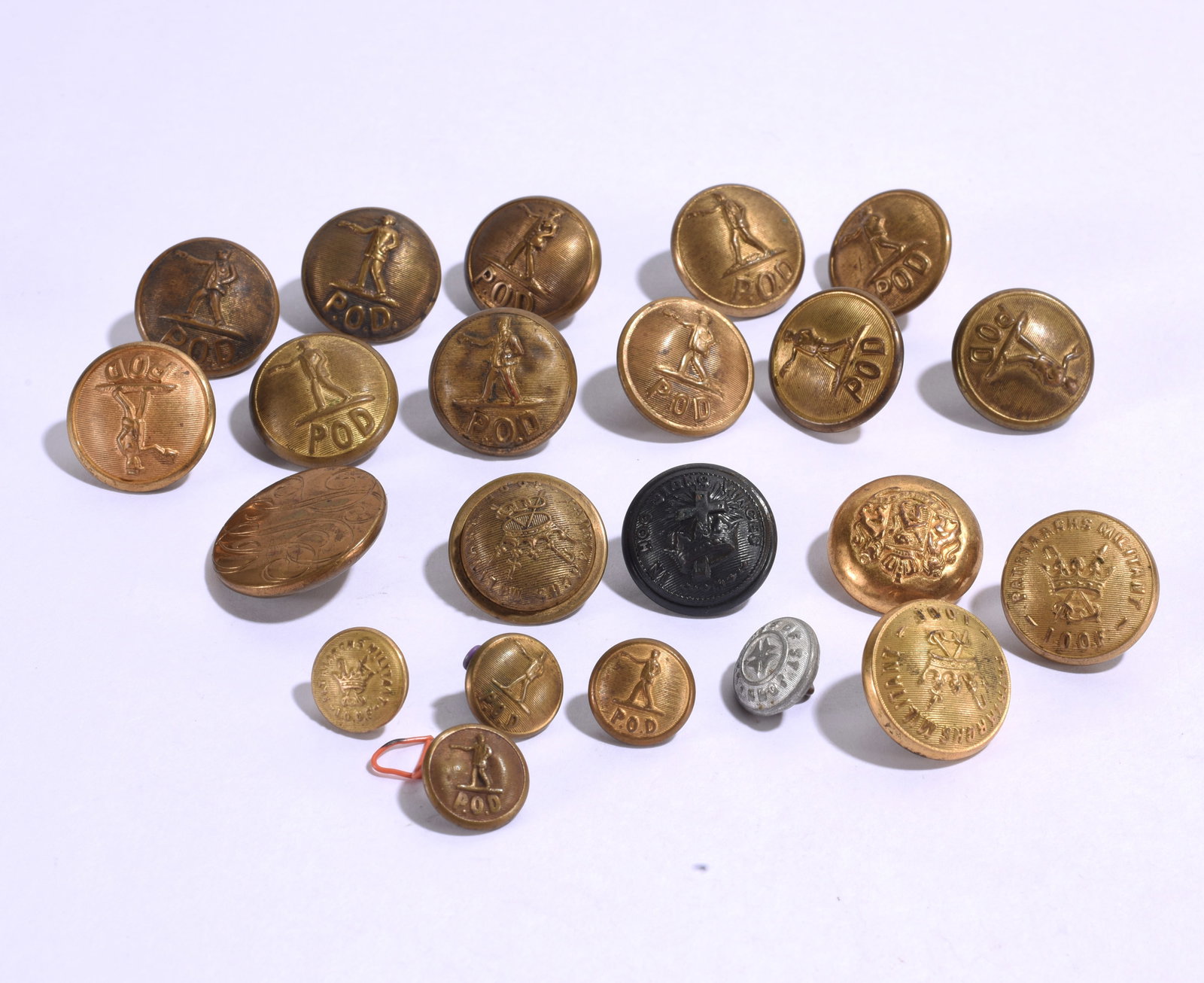 Antique Vintage Military Button Group: Antique Vintage Military Button Group Approximately 1"