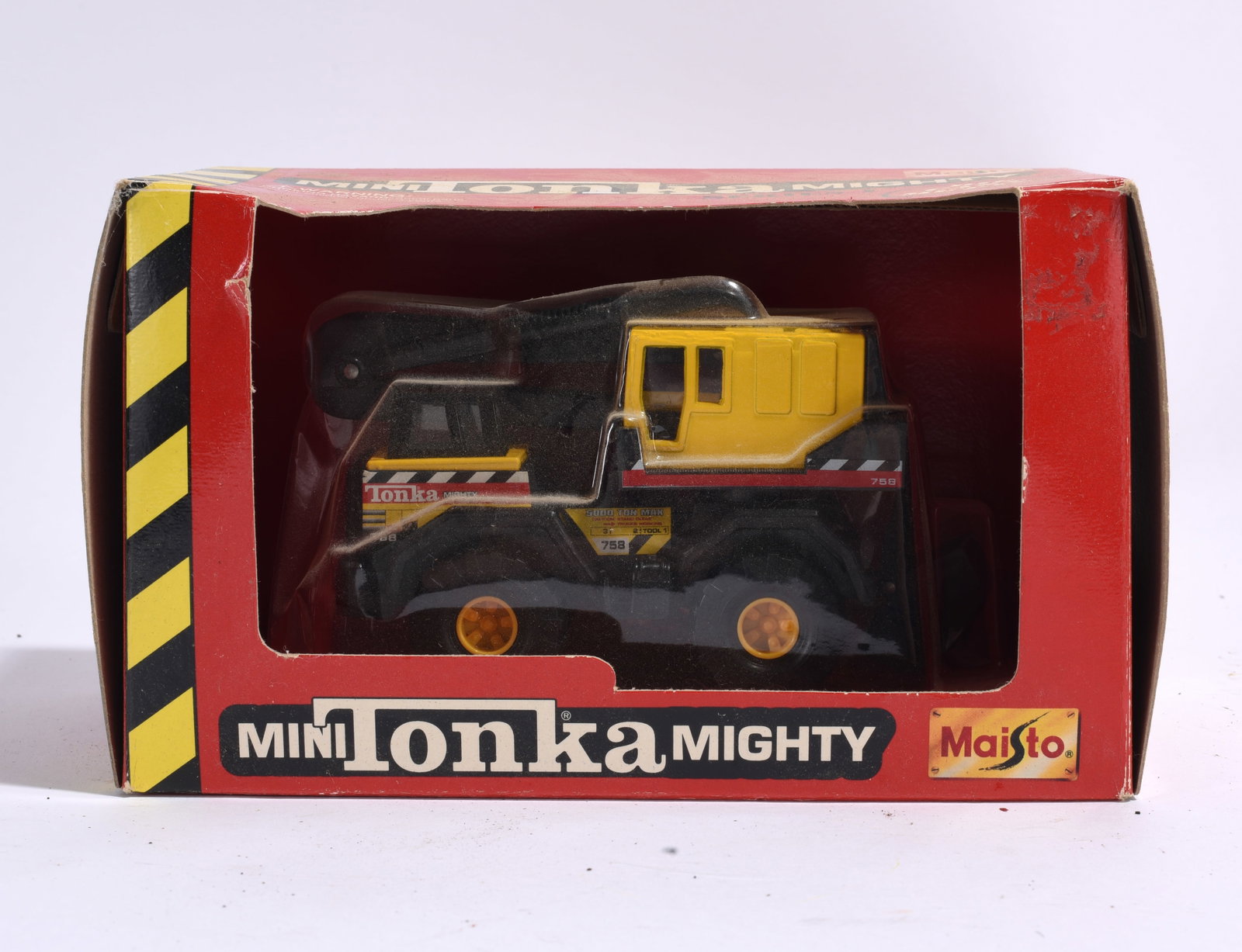 Mini Tonka Mighty Crane Truck in Box (1 of 3)