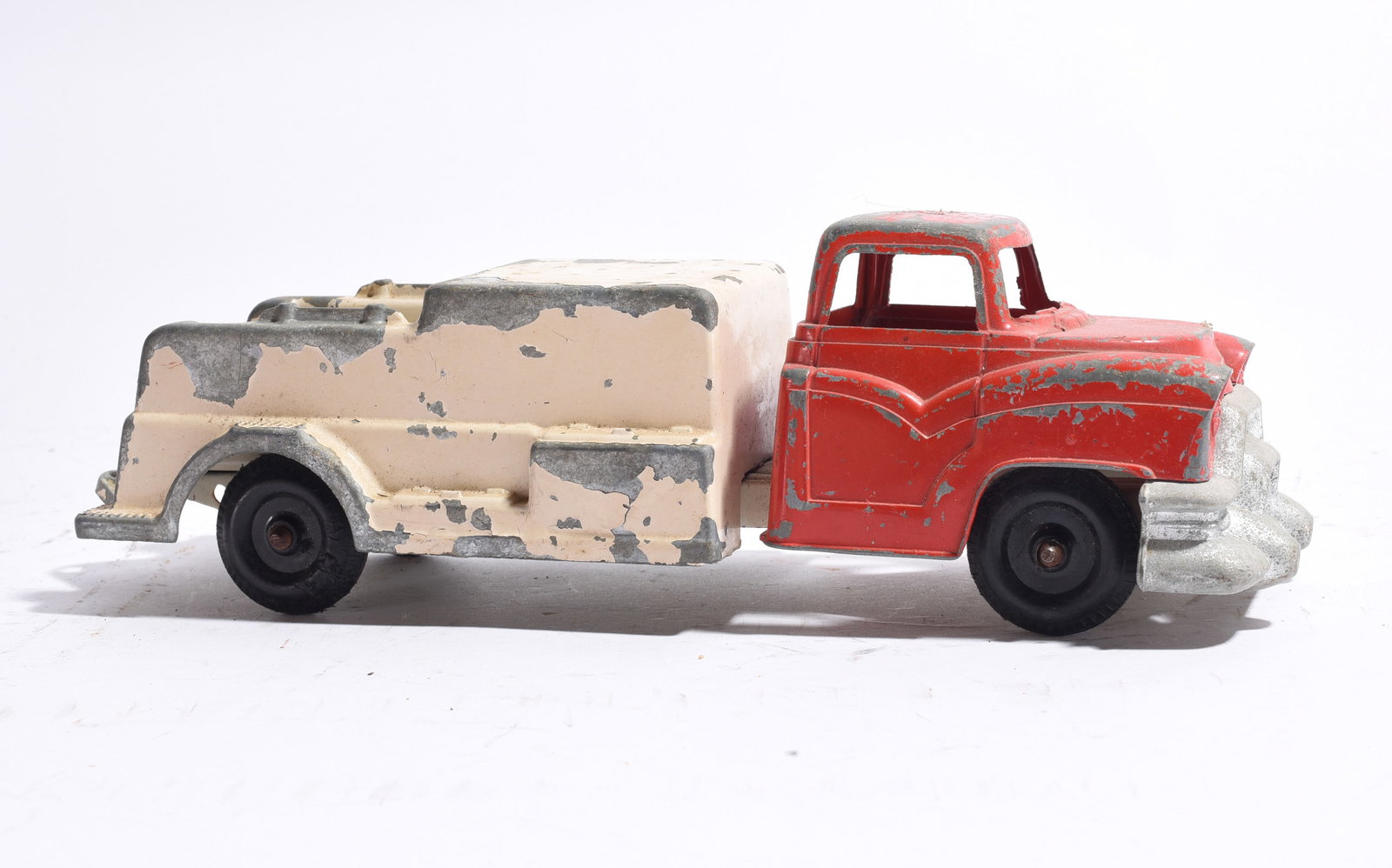 Cast Iron Toy Fire Pumper Truck (1 of 3)