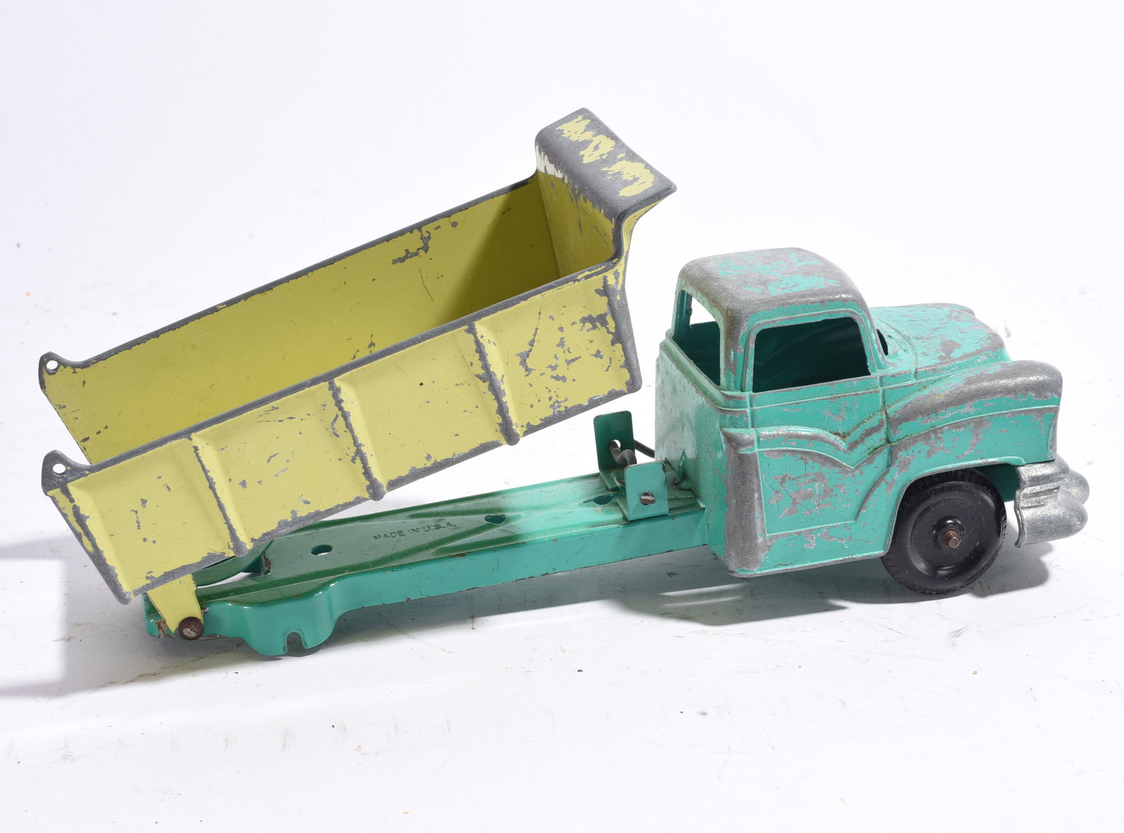Pressed Steel Dump Truck with Tilting Bed (1 of 2)
