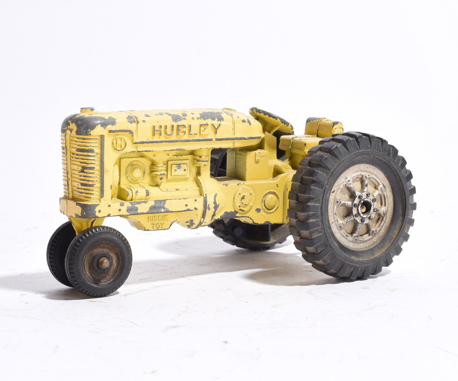 Hubley Kiddie Toy Tractor (1 of 3)