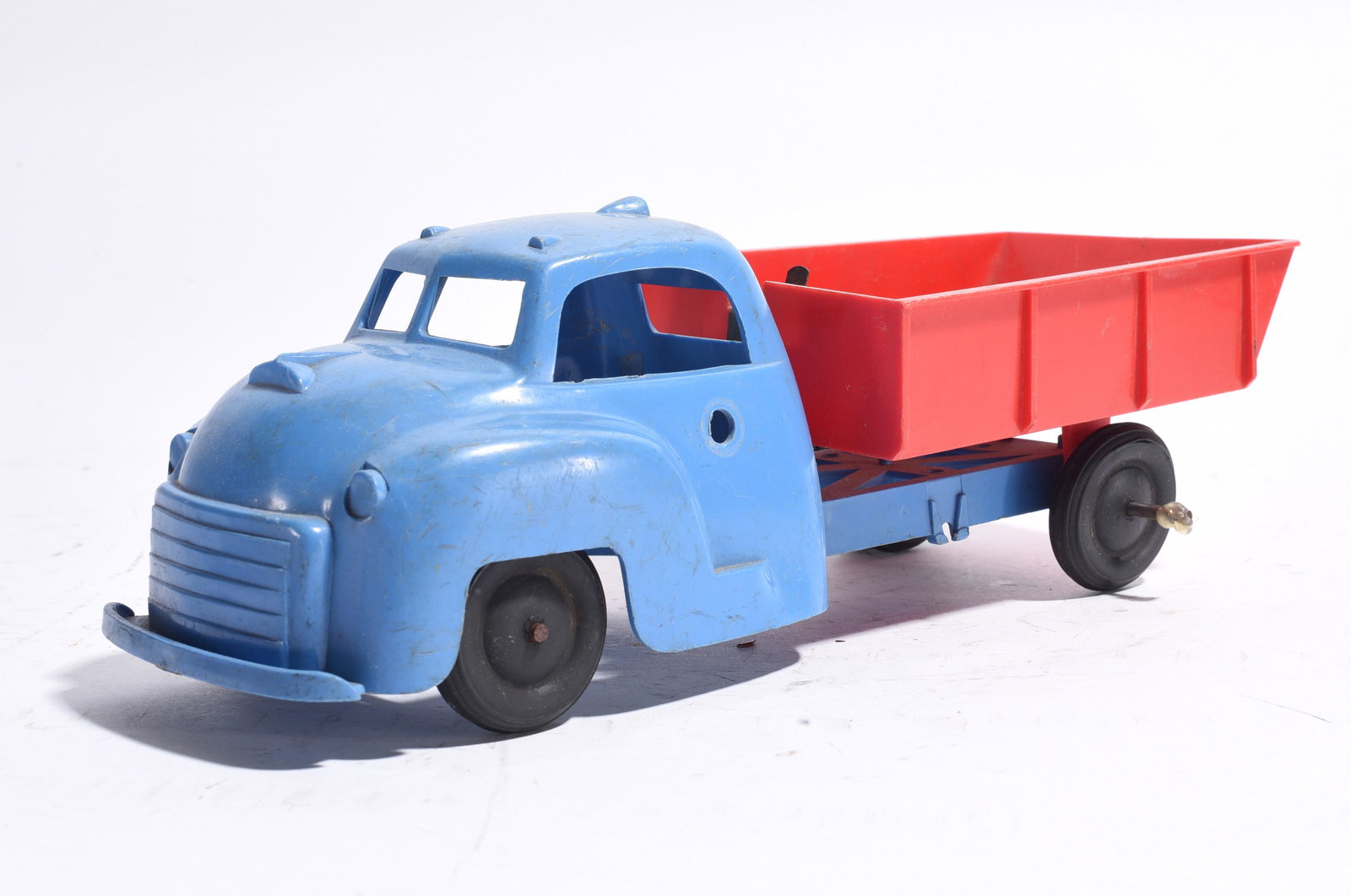 Plastic Dump Truck Toy (1 of 3)