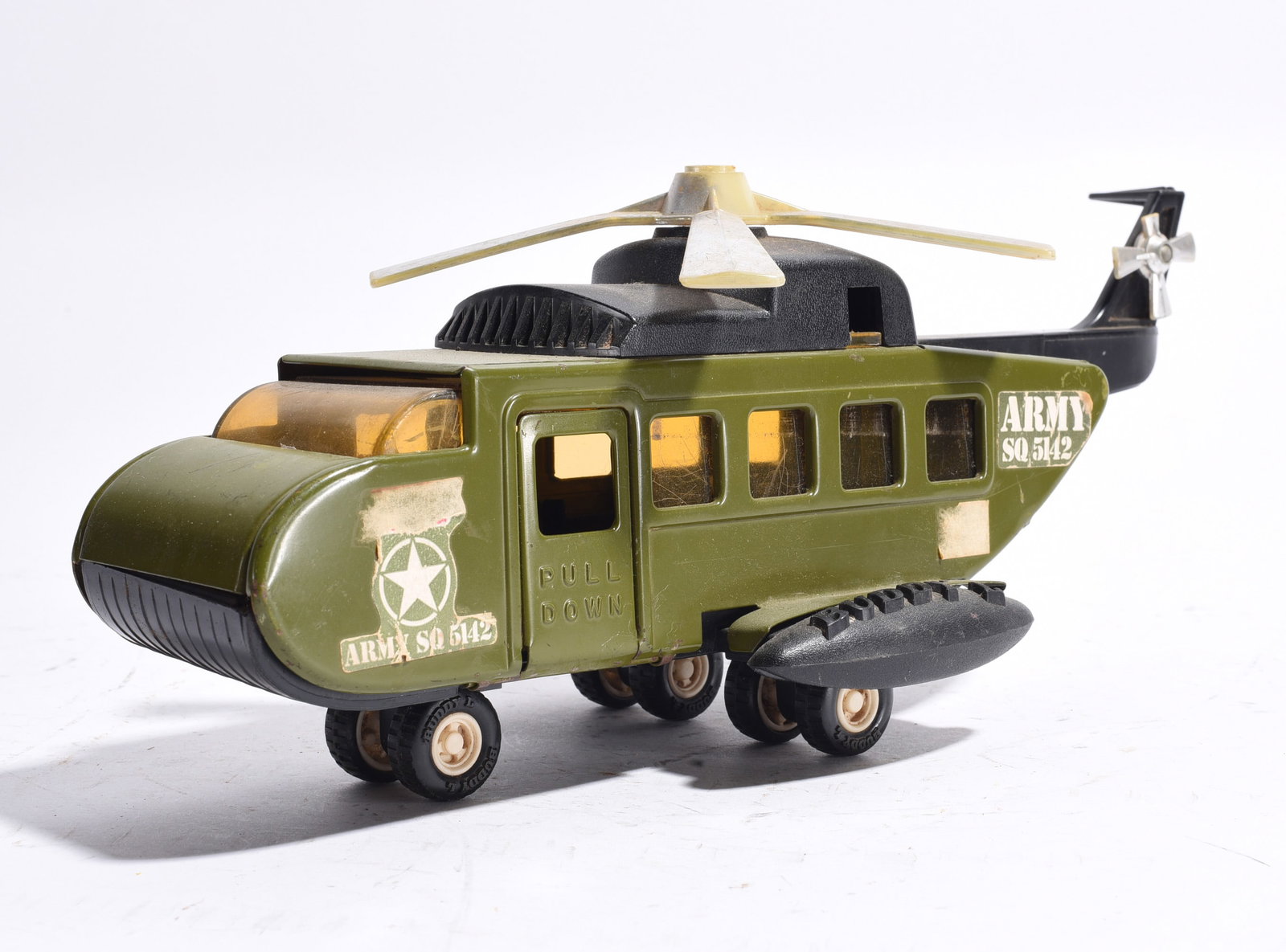 Army SQ 5142 Military Transport Helicopter (1 of 2)