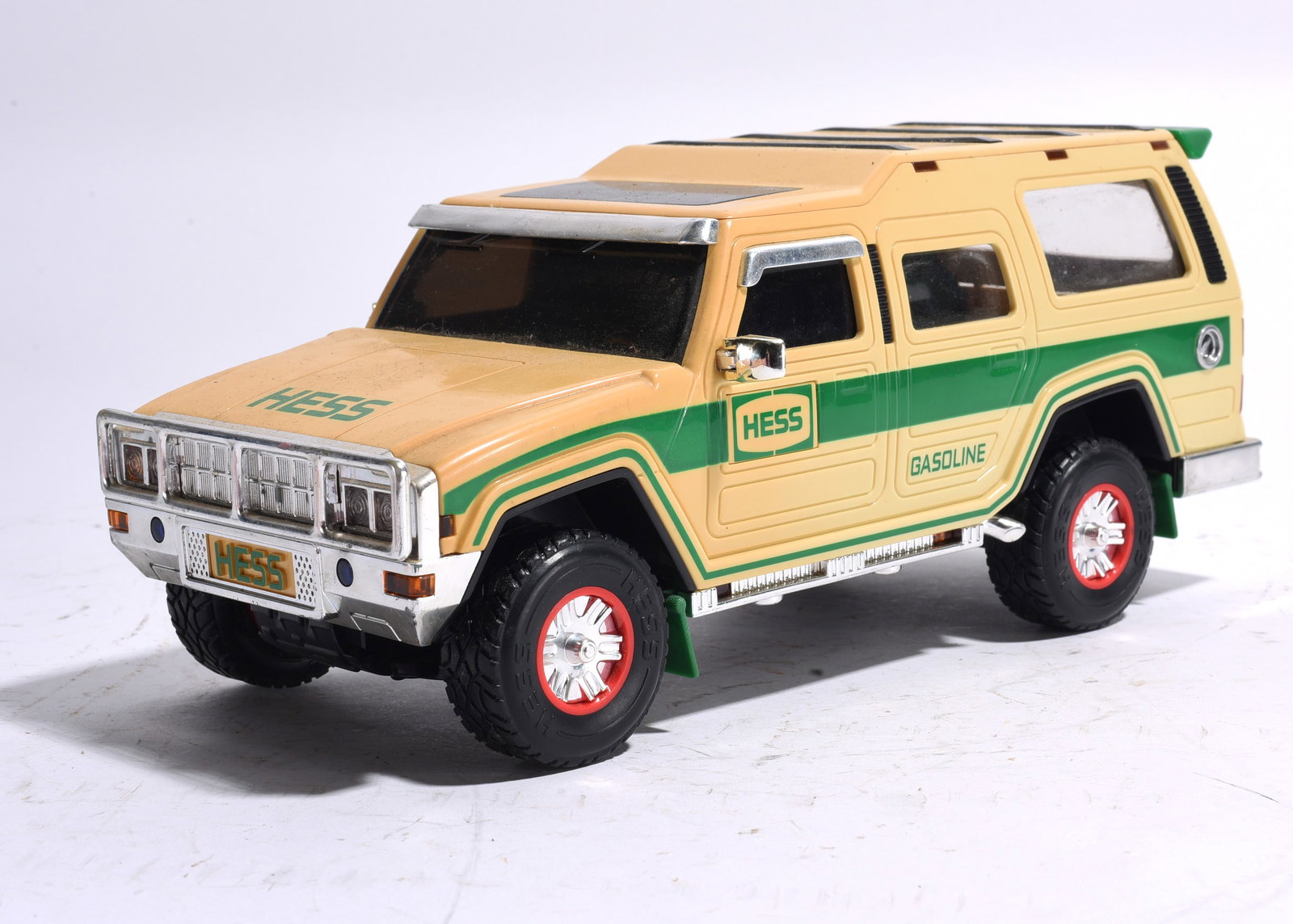 Hess Sport Utility Vehicle (1 of 2)