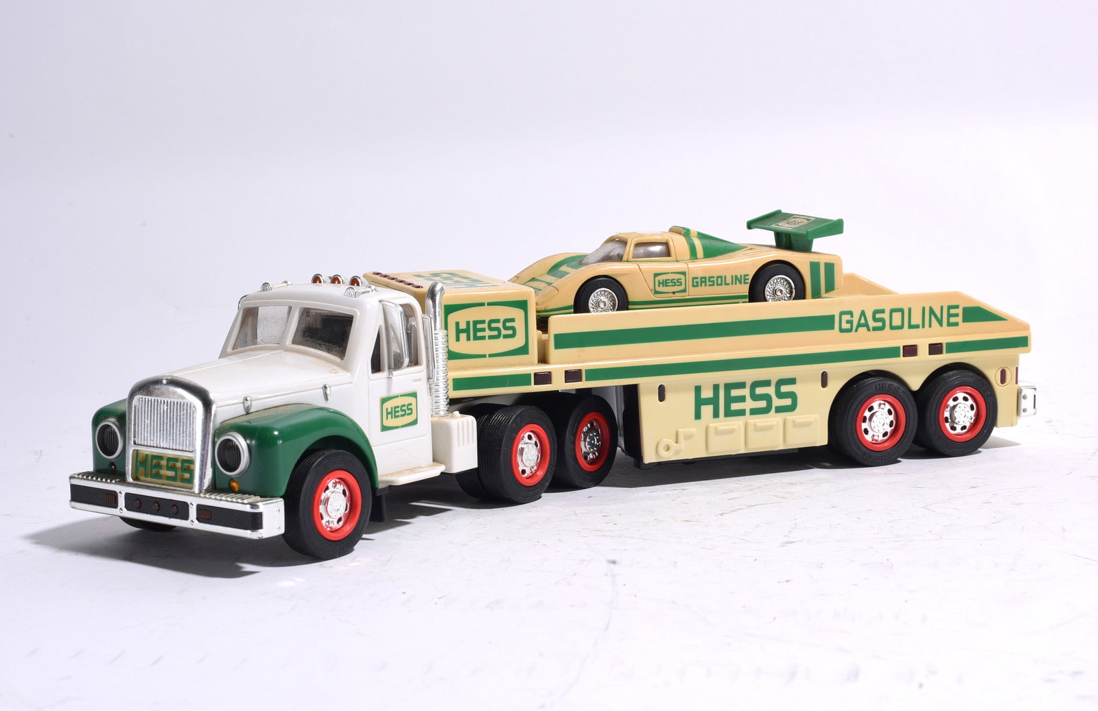 Hess Monster Pickup Truck (1 of 2)