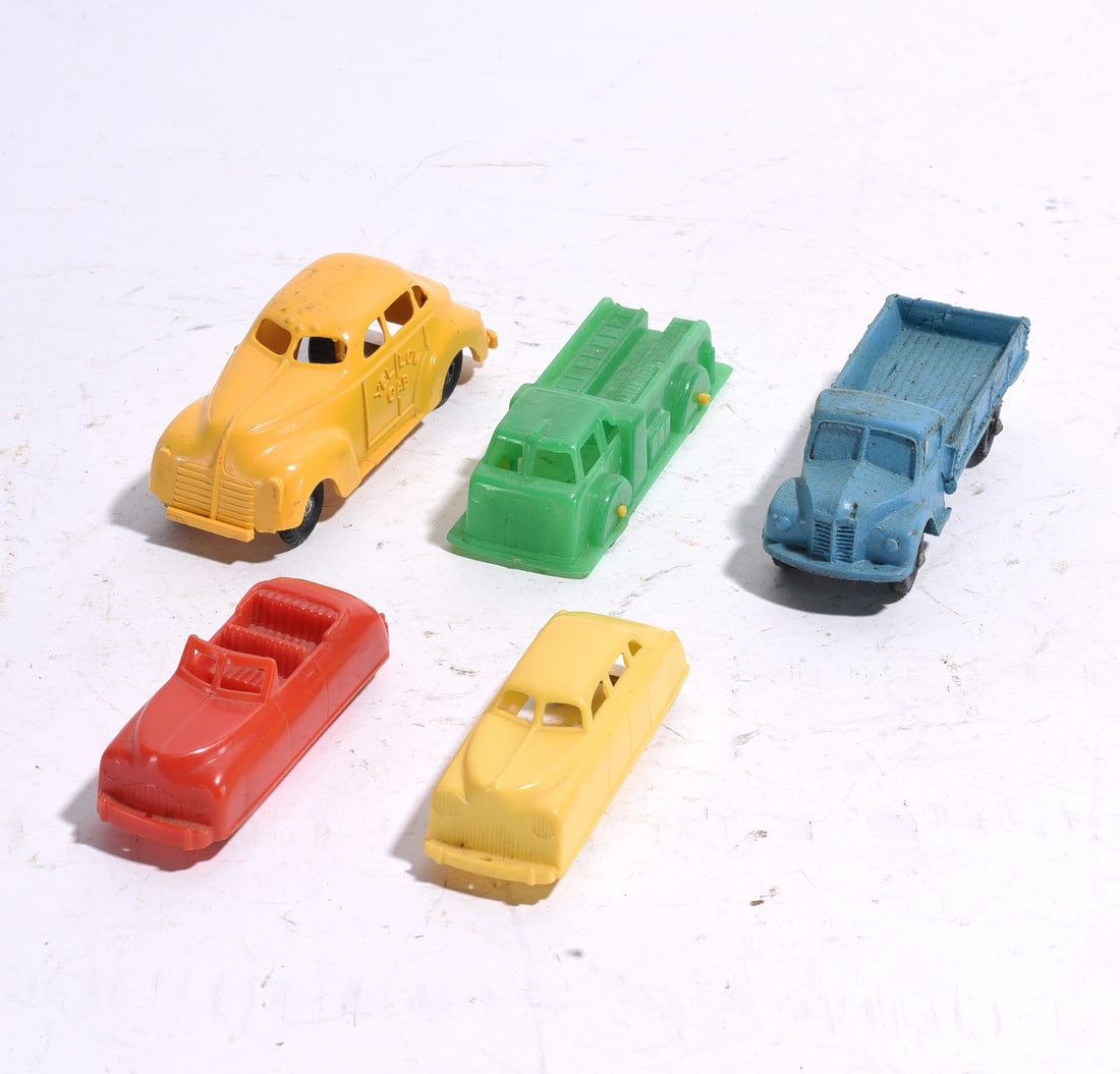 Group of Five Assorted Vintage Toy Vehicle Bodies (1 of 1)