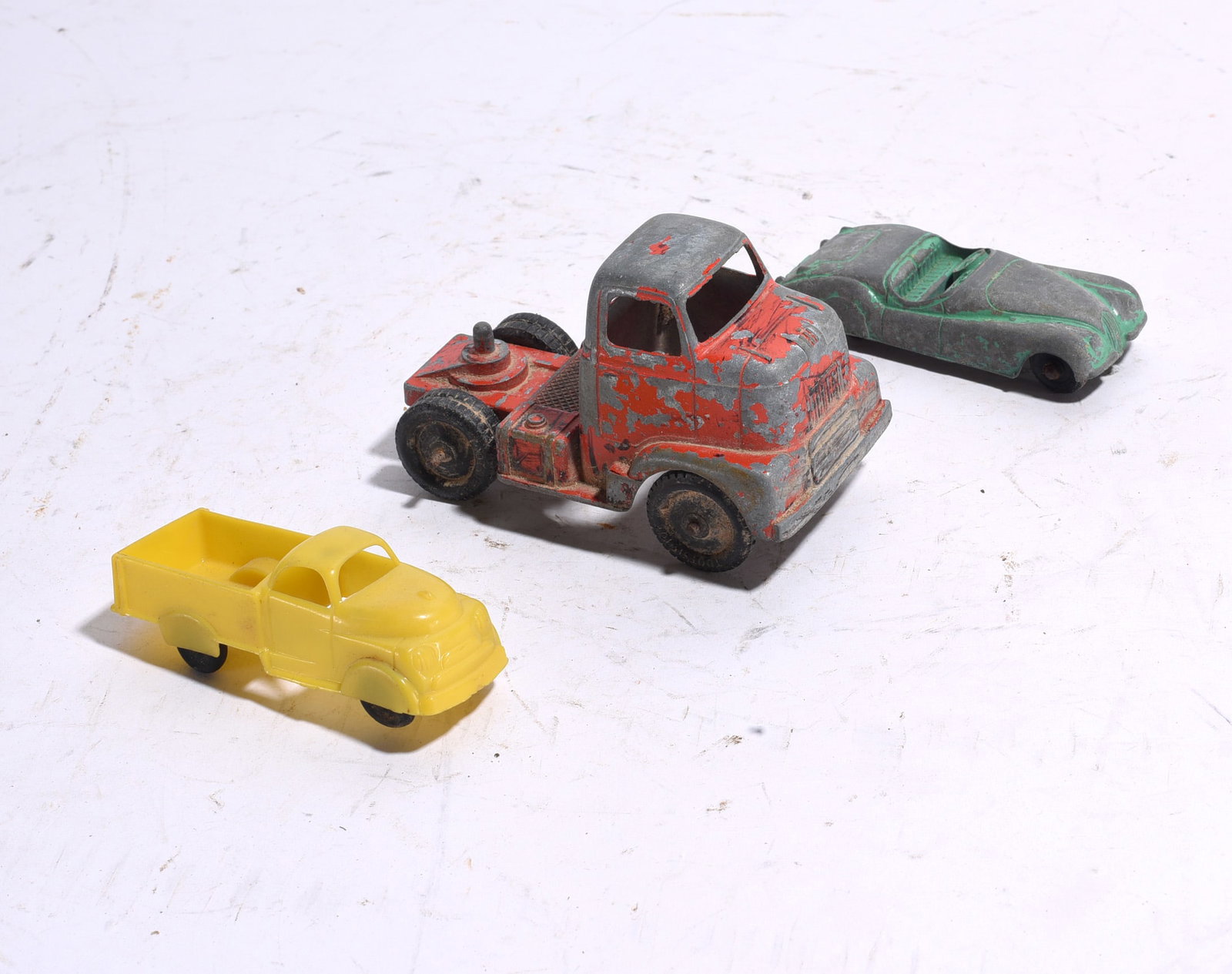 Group of Three Assorted Toy Vehicles (1 of 1)