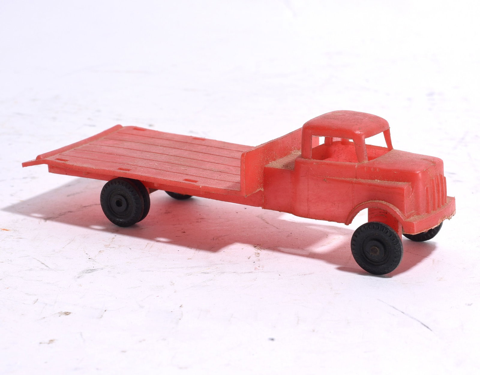 Plastic Flatbed Transport Truck (1 of 2)