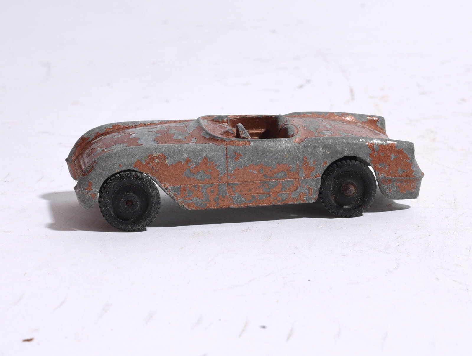 Vintage Die-Cast Open Sports Roadster Toy Car (1 of 2)