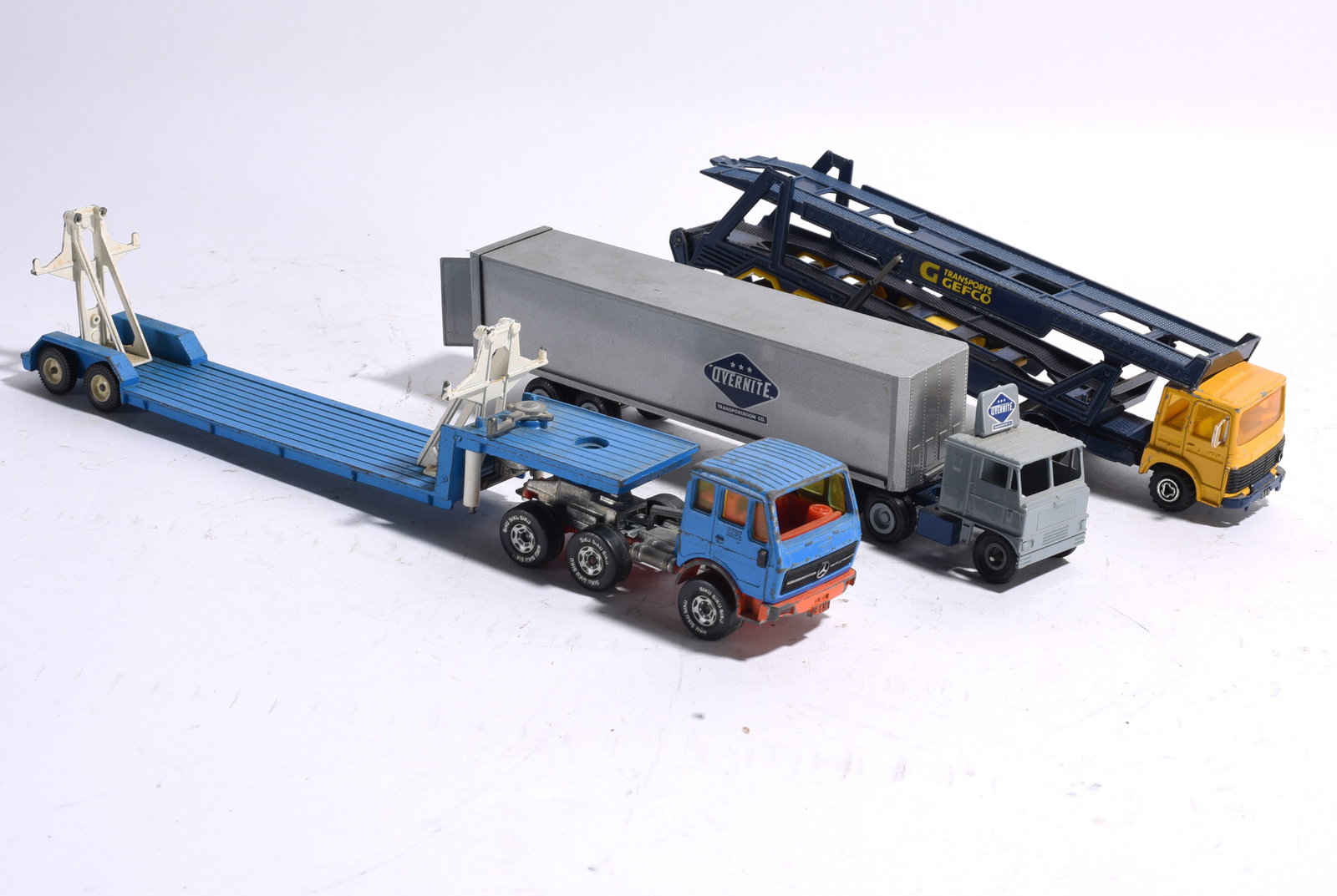 Die-Cast Transport Truck and Trailer Group (1 of 1)