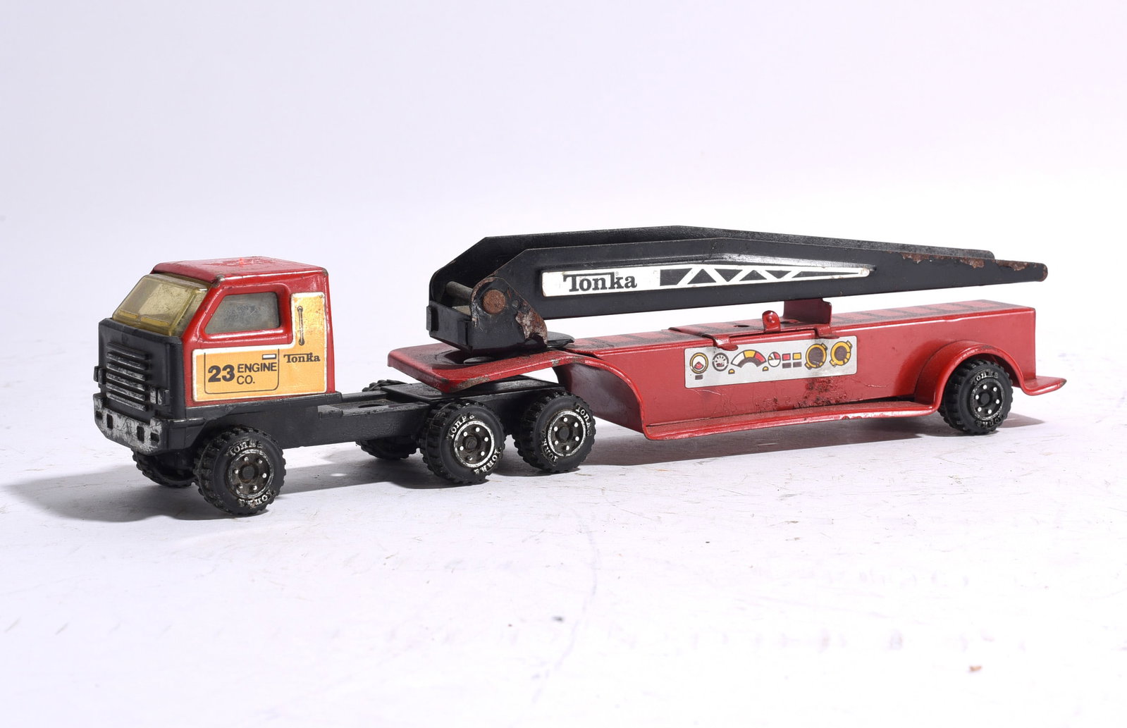 Tonka Engine Co. 23 Lowboy Transport Truck (1 of 2)