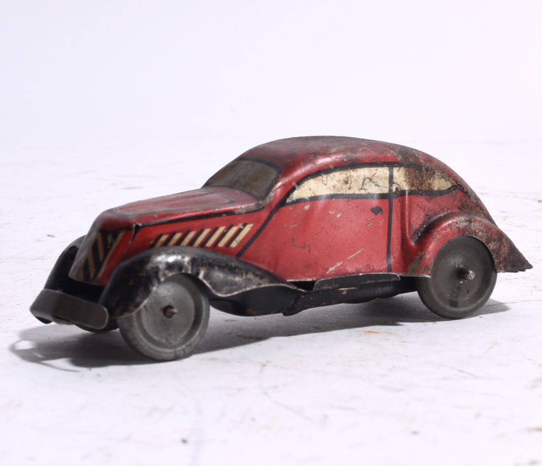 Vintage Tin Lithograph Streamlined Sedan Toy Car (1 of 2)