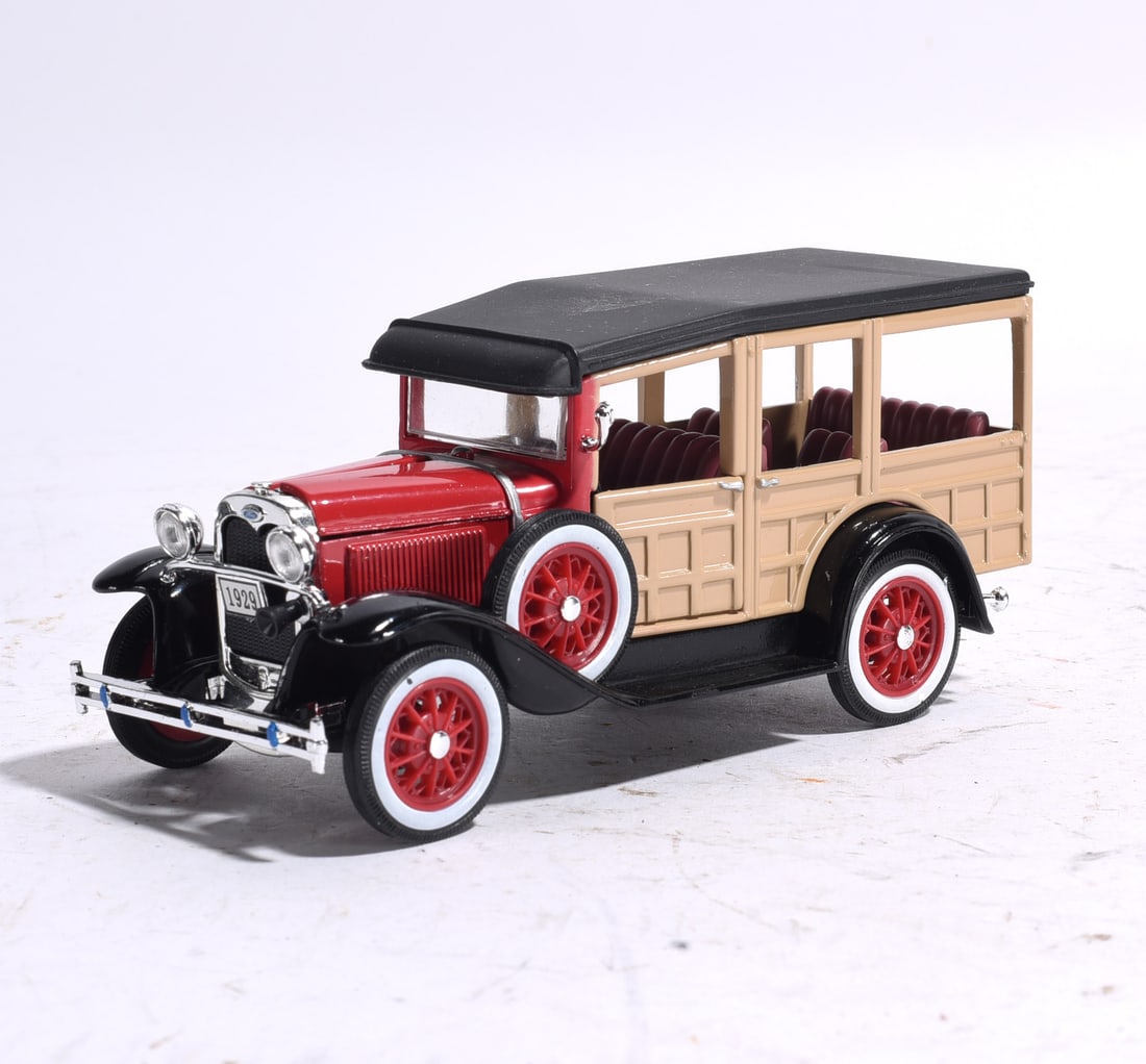 1929 Ford Model A Depot Hack Wagon Replica (1 of 2)