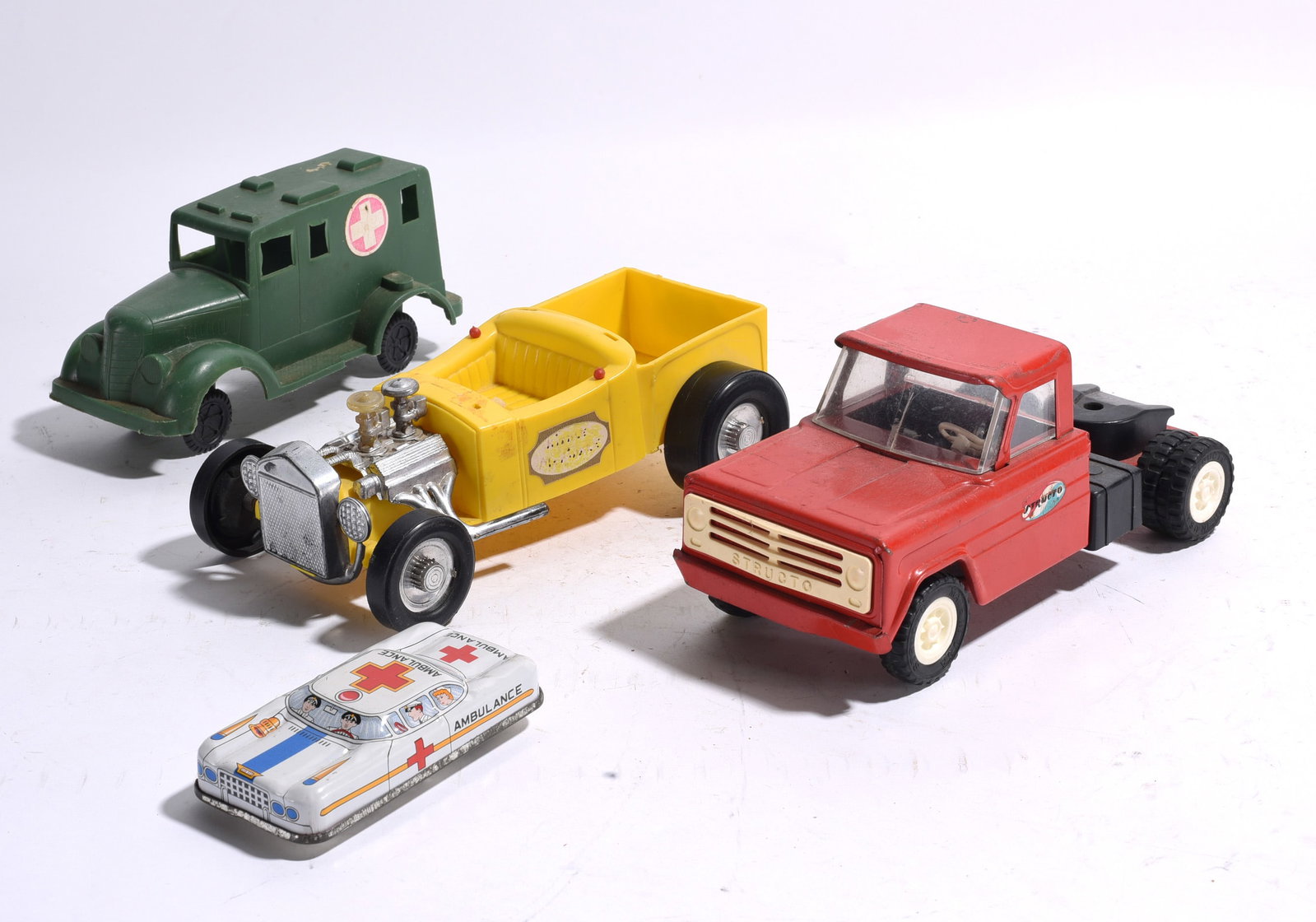 Assorted Vintage Toy Vehicle Group (1 of 1)