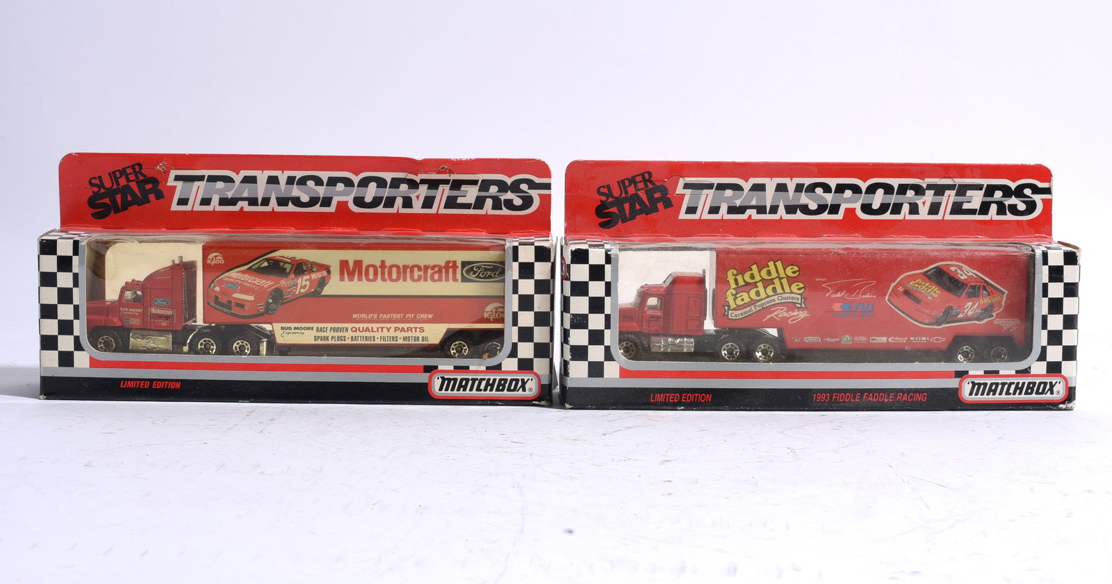 Matchbox Super Star Transporters Racing Hauler Pair (1 of 2)