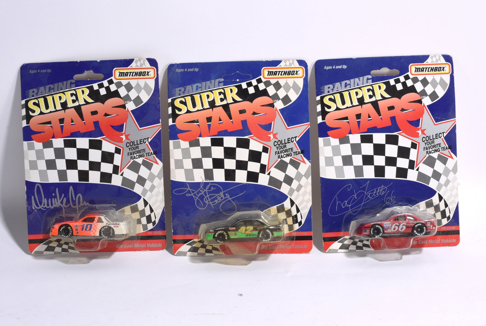 Matchbox Racing Super Stars (1 of 1)