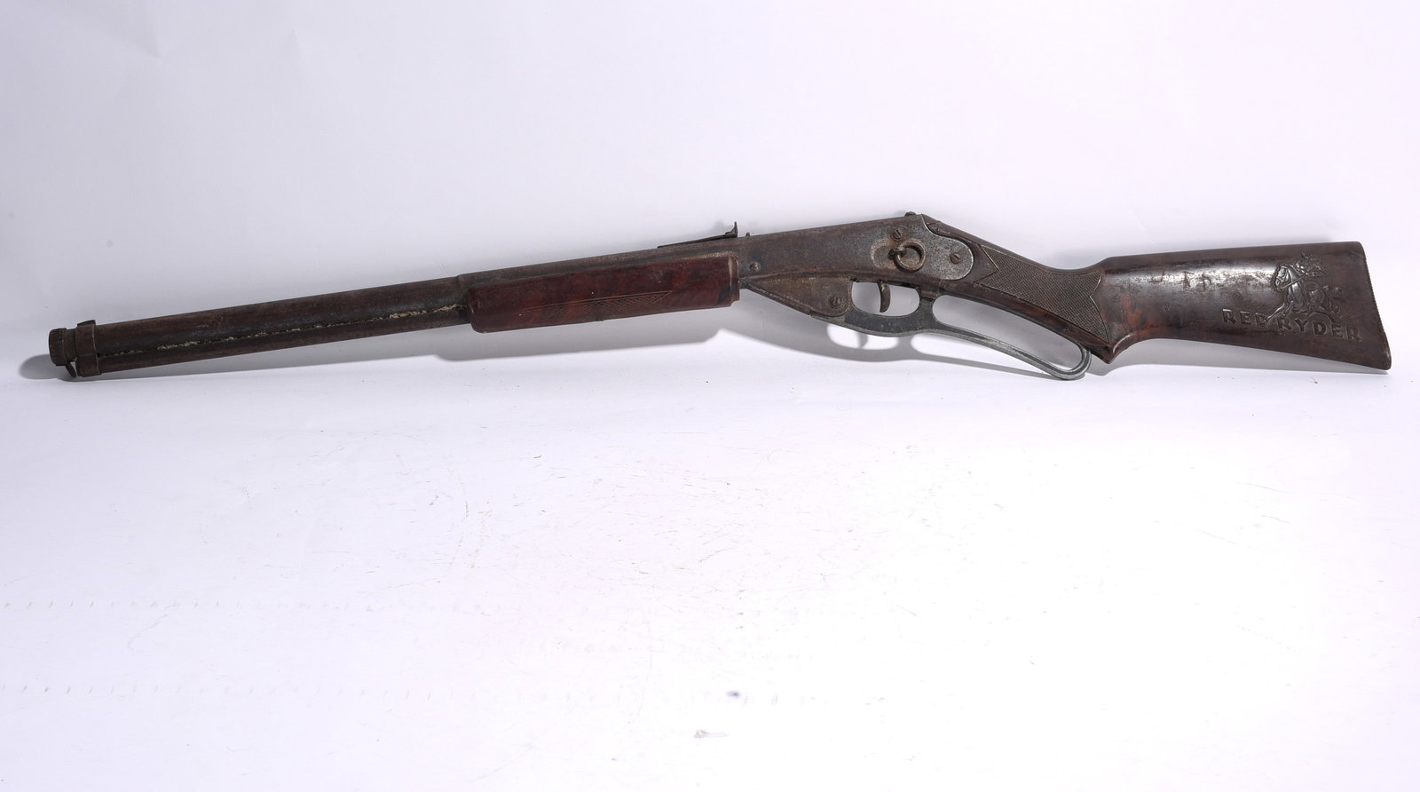 Red Ryder Style Lever Action Toy Rifle (1 of 3)