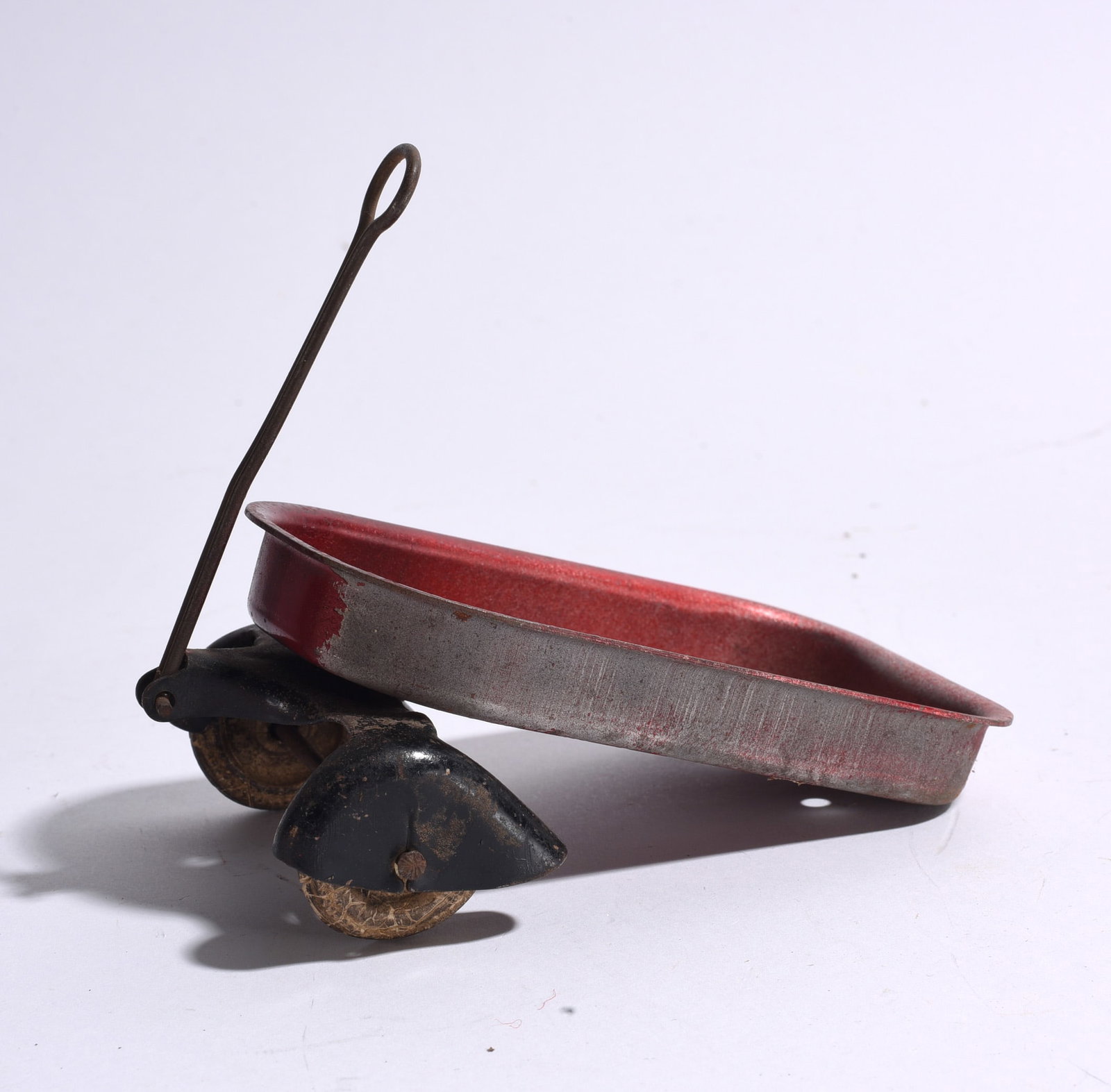 Vintage Toy Wagon (1 of 2)