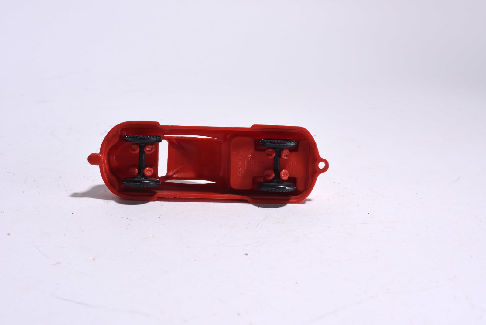 Streamlined Plastic Pickup Truck - 2