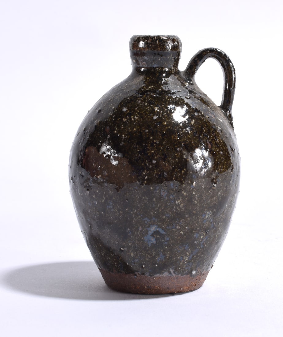 Steve Abee Alkaline Glaze Jug: alkaline jug by Steve Abee, signed on bottom. 4"