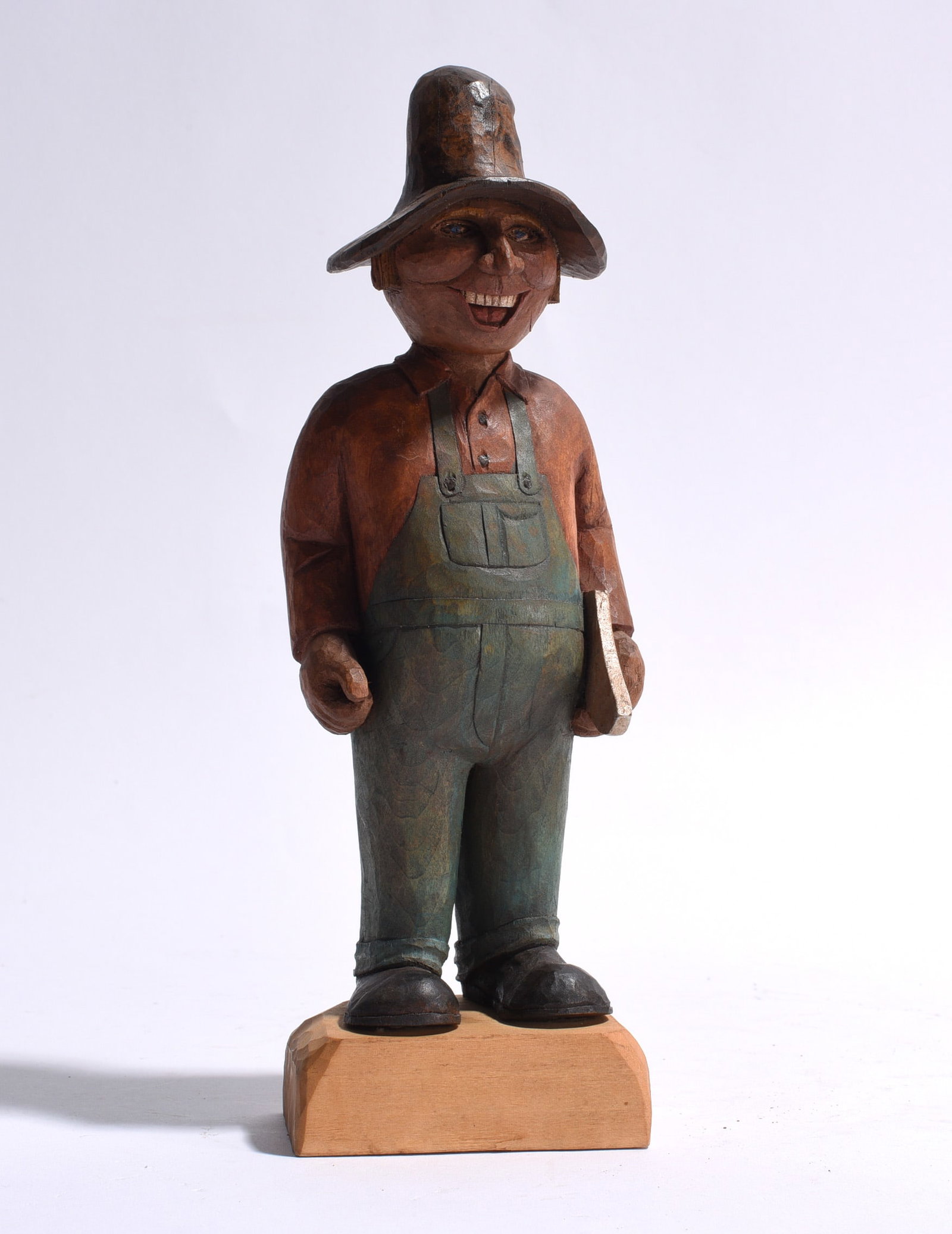 H Simonds Carved Figure (1 of 3)