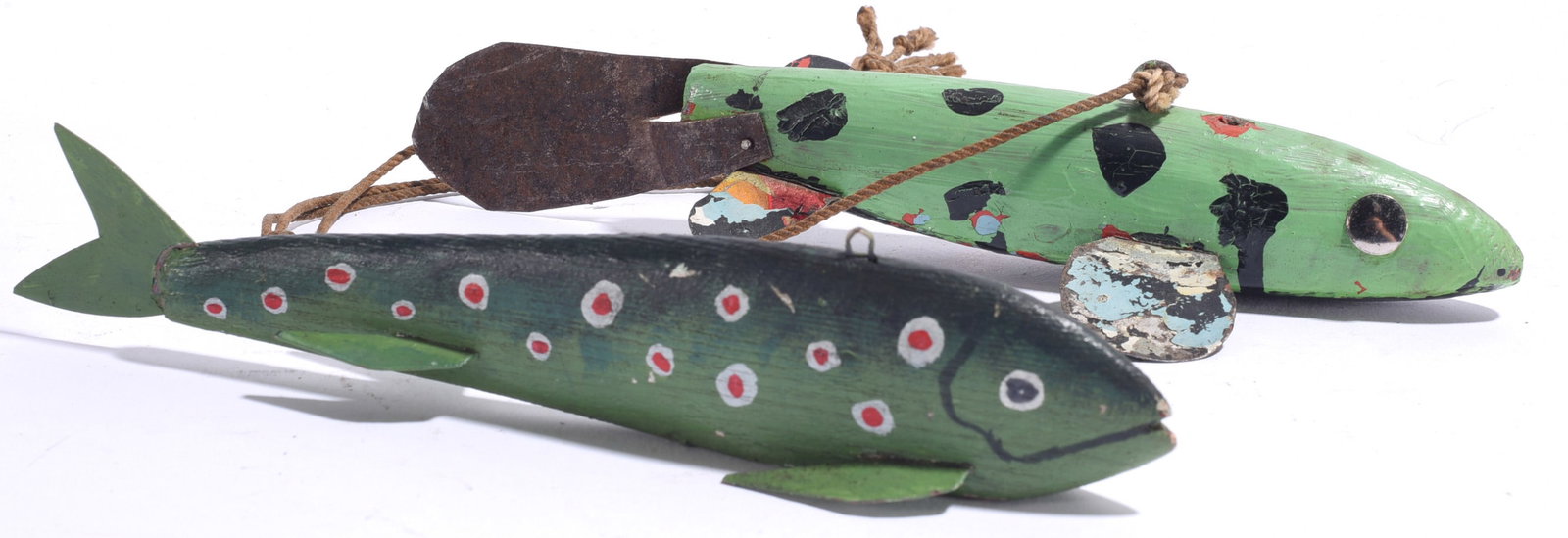 Antique Carved Fish Decoys (2) (1 of 3)