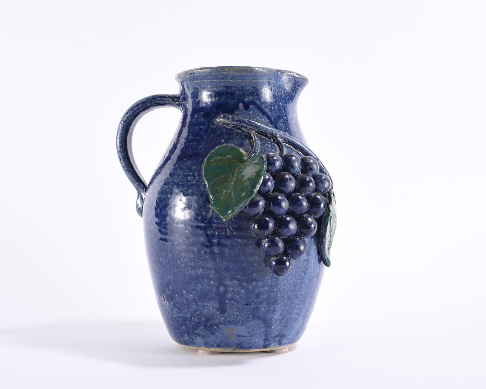Edwin Meaders Decorated Grape Pitcher - 2