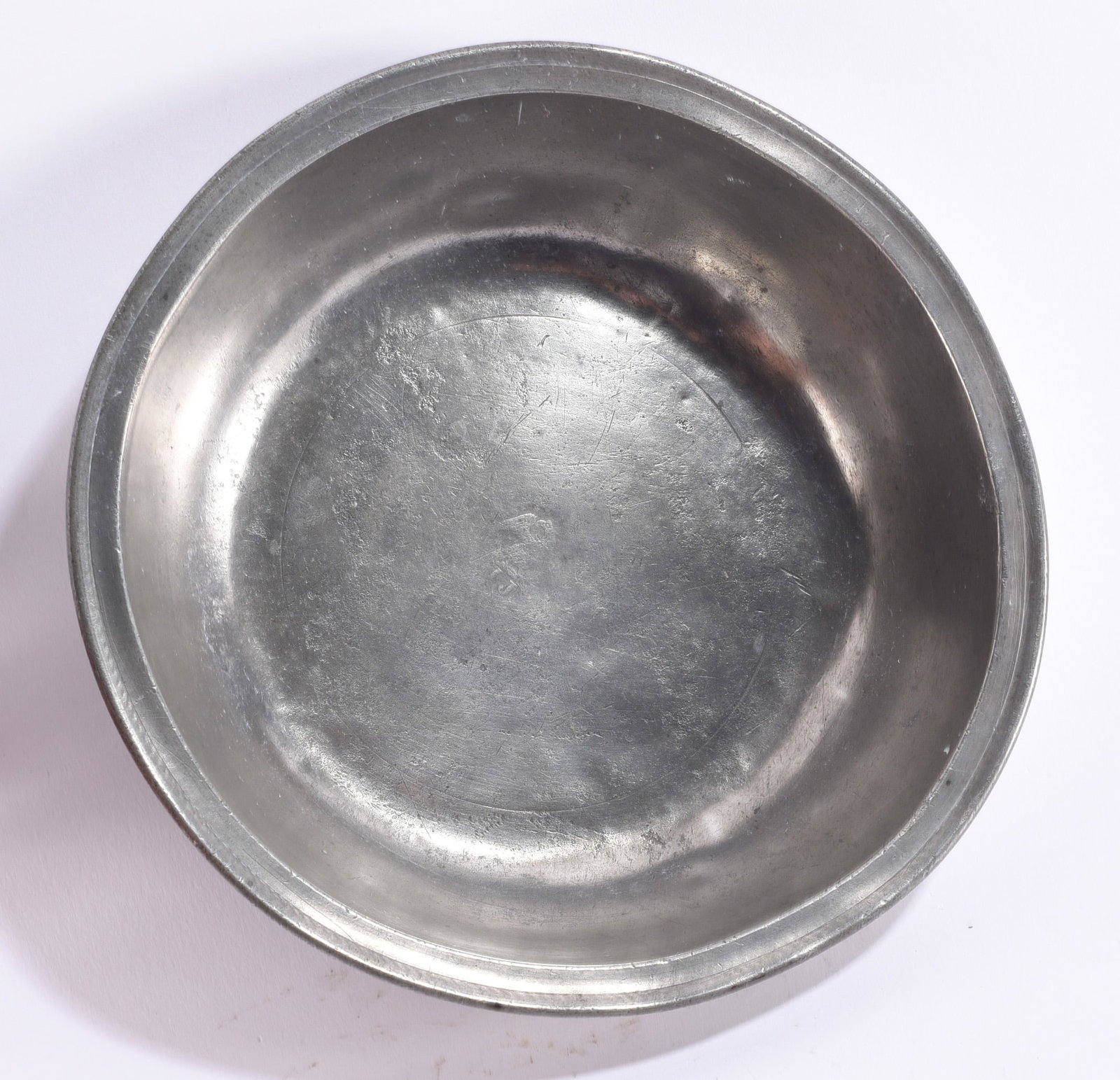 Jehiel Johnson Pewter Bowl ca. 1825 (1 of 6)