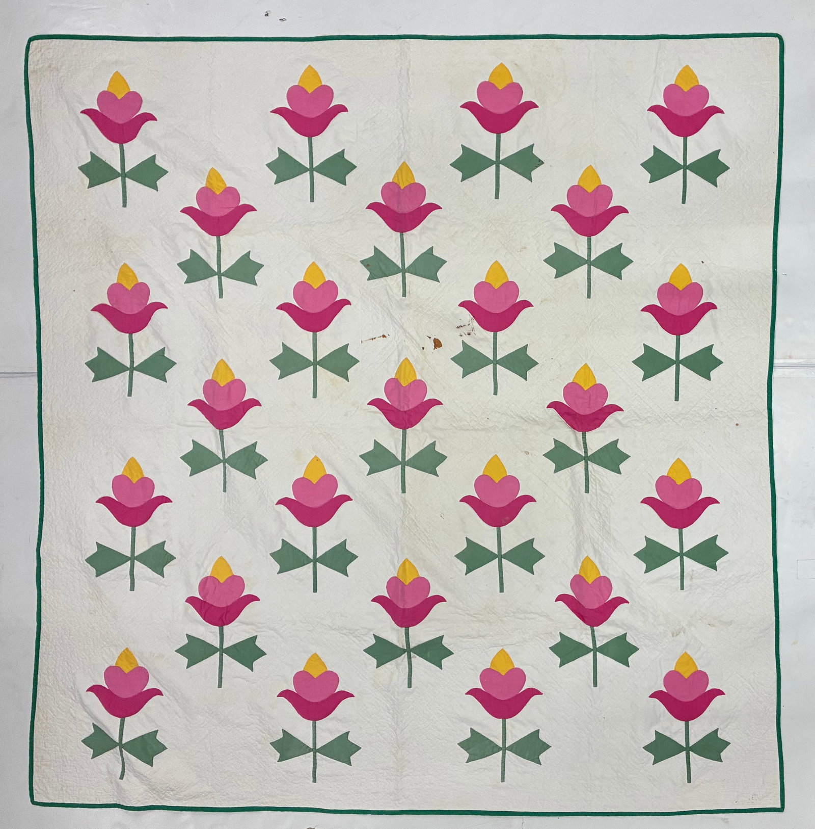 American Folk Art Rose Appliqué Quilt, Circa 1920-1940 (1 of 2)